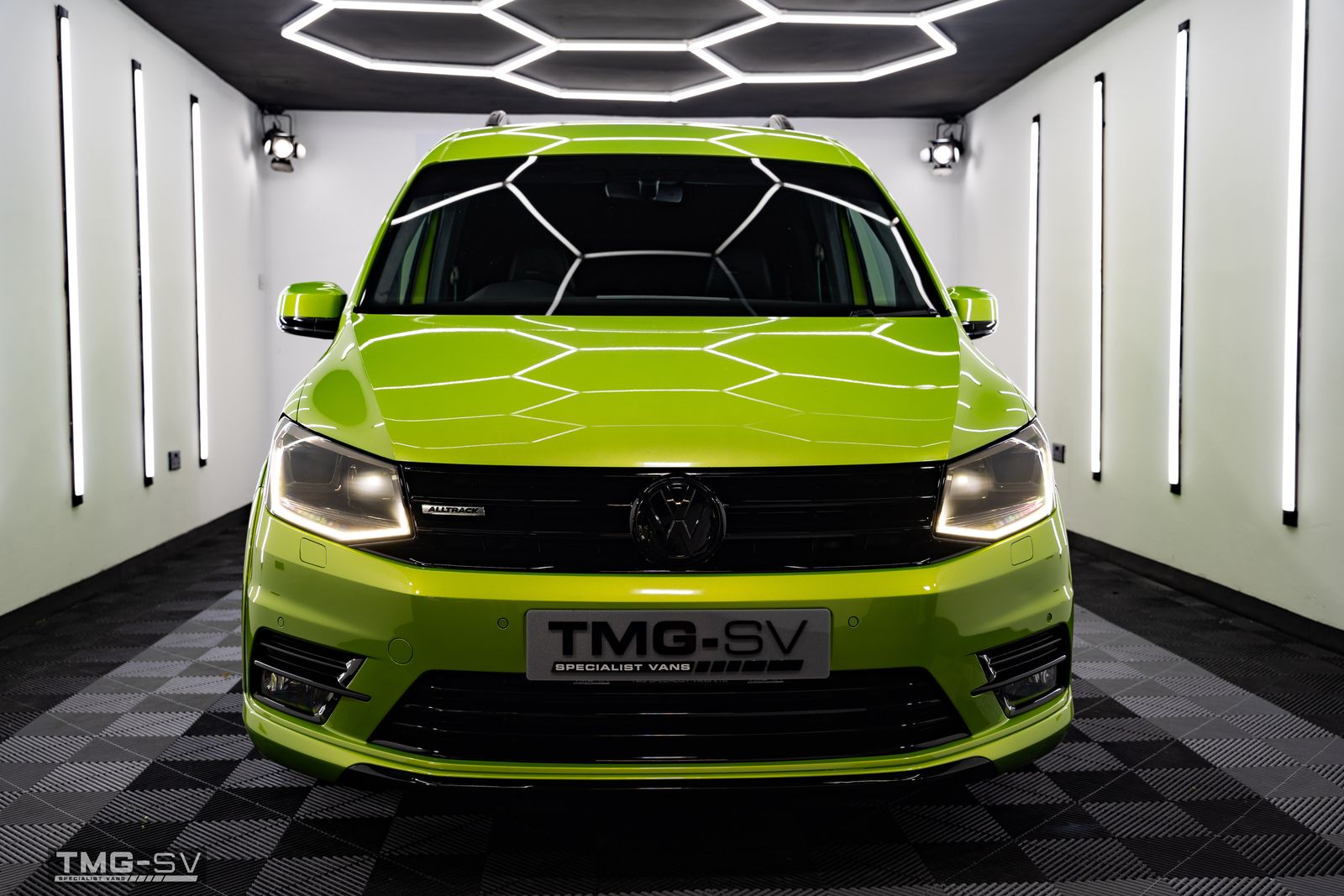Volkswagen Caddy 2017 CADDY C20 TDI HIGHLINE DSG KOMBI VIPER GREEN 4dr 2026