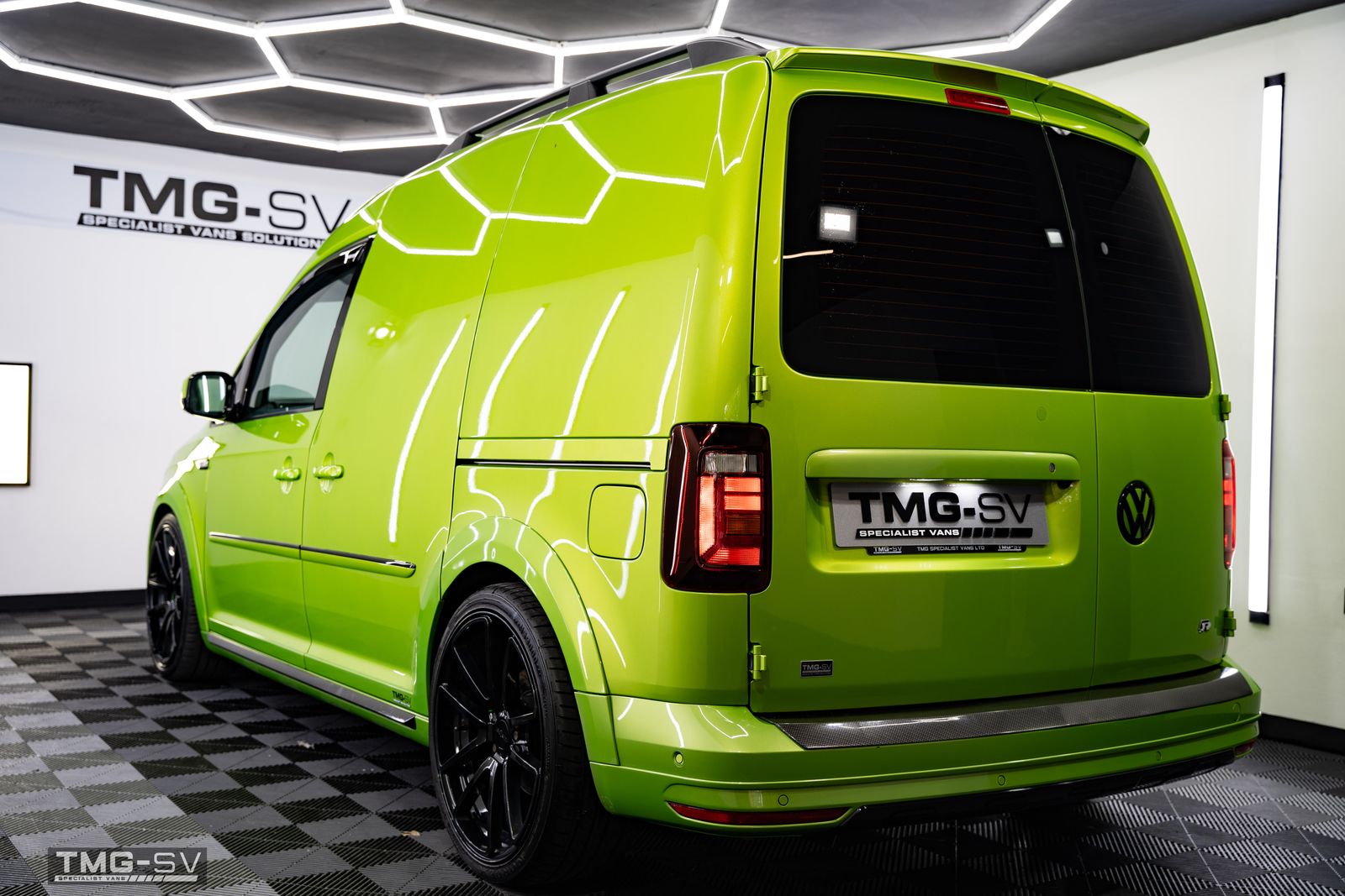 Volkswagen Caddy 2017 CADDY C20 TDI HIGHLINE DSG KOMBI VIPER GREEN 4dr 2026