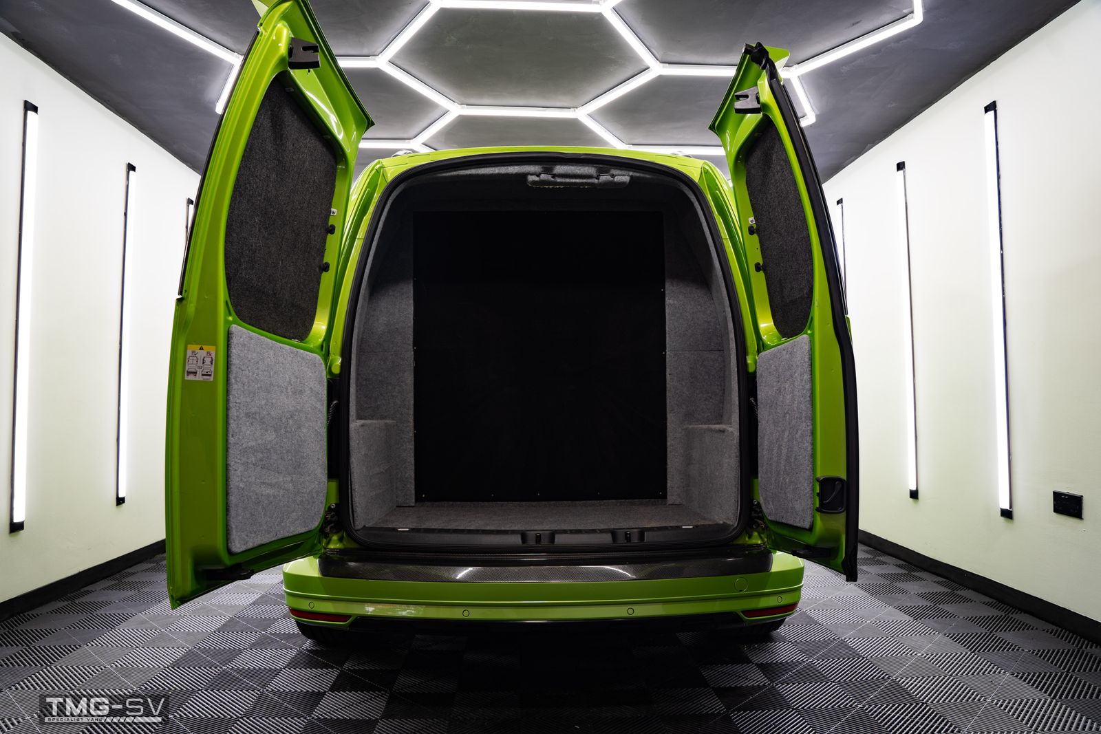 Volkswagen Caddy 2017 CADDY C20 TDI HIGHLINE DSG KOMBI VIPER GREEN 4dr 2026