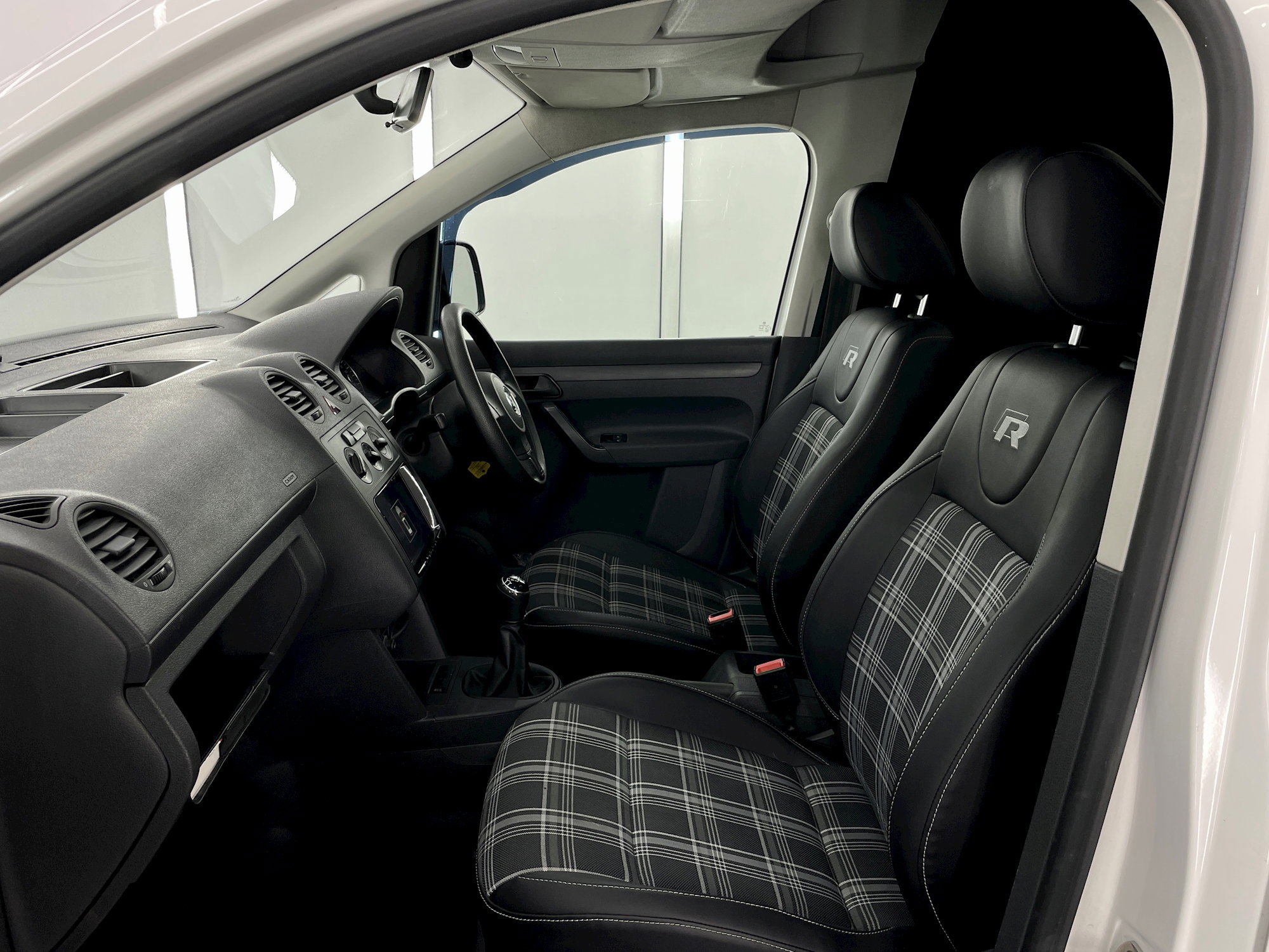 Volkswagen Caddy C20 TDI STARTLINE 4dr Manual 2026