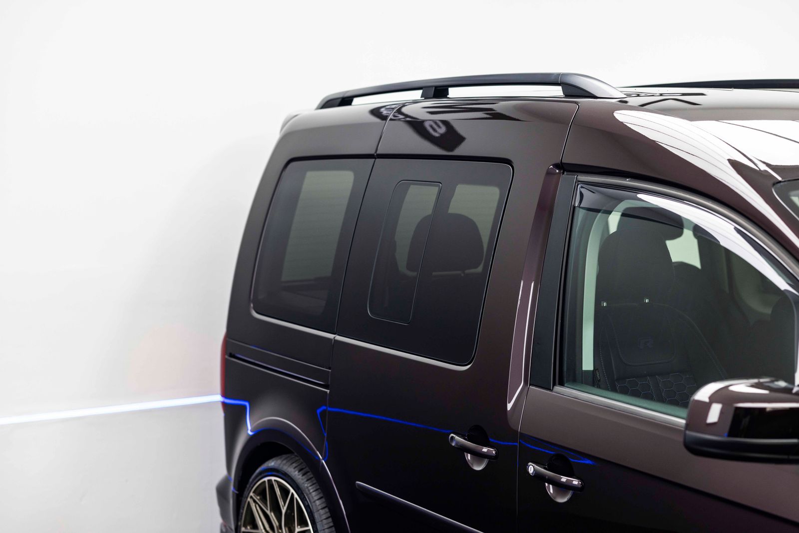 Volkswagen Caddy Life 2.0 CADDY LIFE TDI Diesel DSG Euro 6 TMG R CUSTOM CADDY 180PS 5dr Automatic 2026