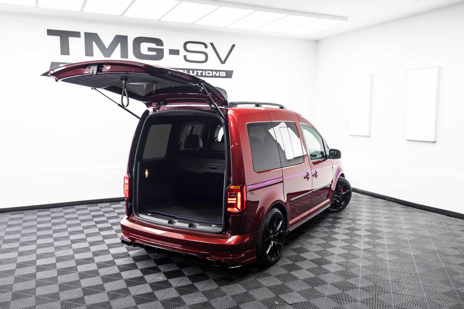 Volkswagen Caddy Life 2.0 CADDY LIFE TDI MPV 5dr Diesel Manual Euro 6 180 PS LIMITED #10 HYBRID 5dr Manual 2026