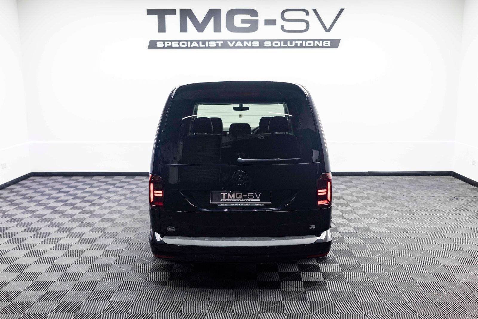 Volkswagen Caddy Maxi 2.0 TDi CADDY Maxi Combi Van 5dr Diesel DSG FWD KOMBI 5 SEATS TMG R 5dr Automatic 2026