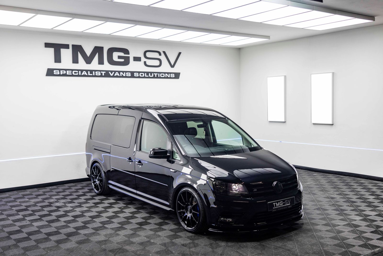 Volkswagen Caddy Maxi 2.0 TDi CADDY Maxi Combi Van 5dr Diesel DSG FWD KOMBI 5 SEATS TMG R 5dr Automatic 2026