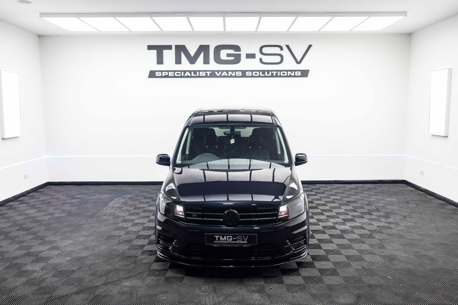 Volkswagen Caddy Maxi 2.0 TDi CADDY Maxi Combi Van 5dr Diesel DSG FWD KOMBI 5 SEATS TMG R 5dr Automatic 2026