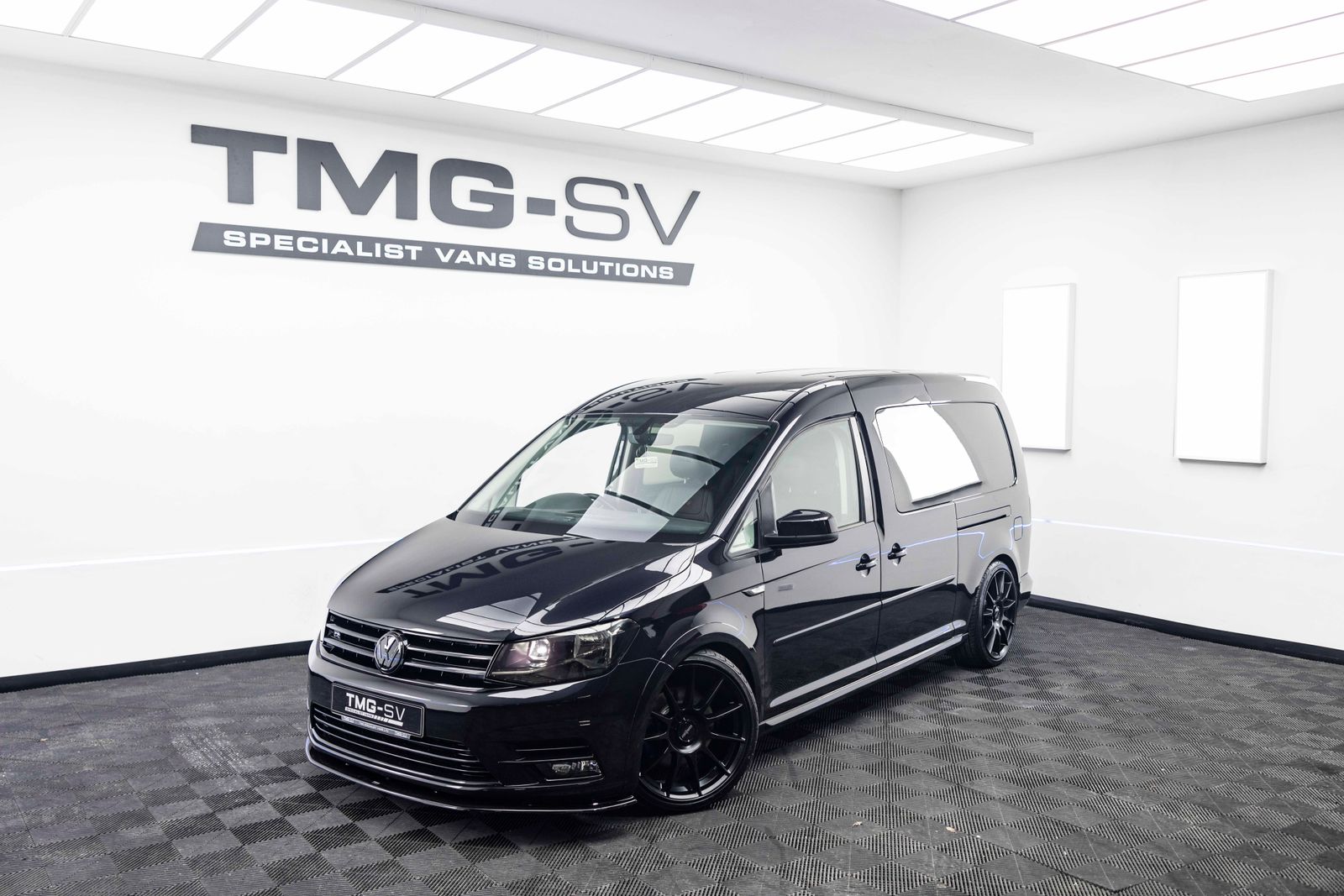 Volkswagen Caddy Maxi 2.0 TDi CADDY Maxi Combi Van 5dr Diesel DSG FWD KOMBI 5 SEATS TMG R 5dr Automatic 2026