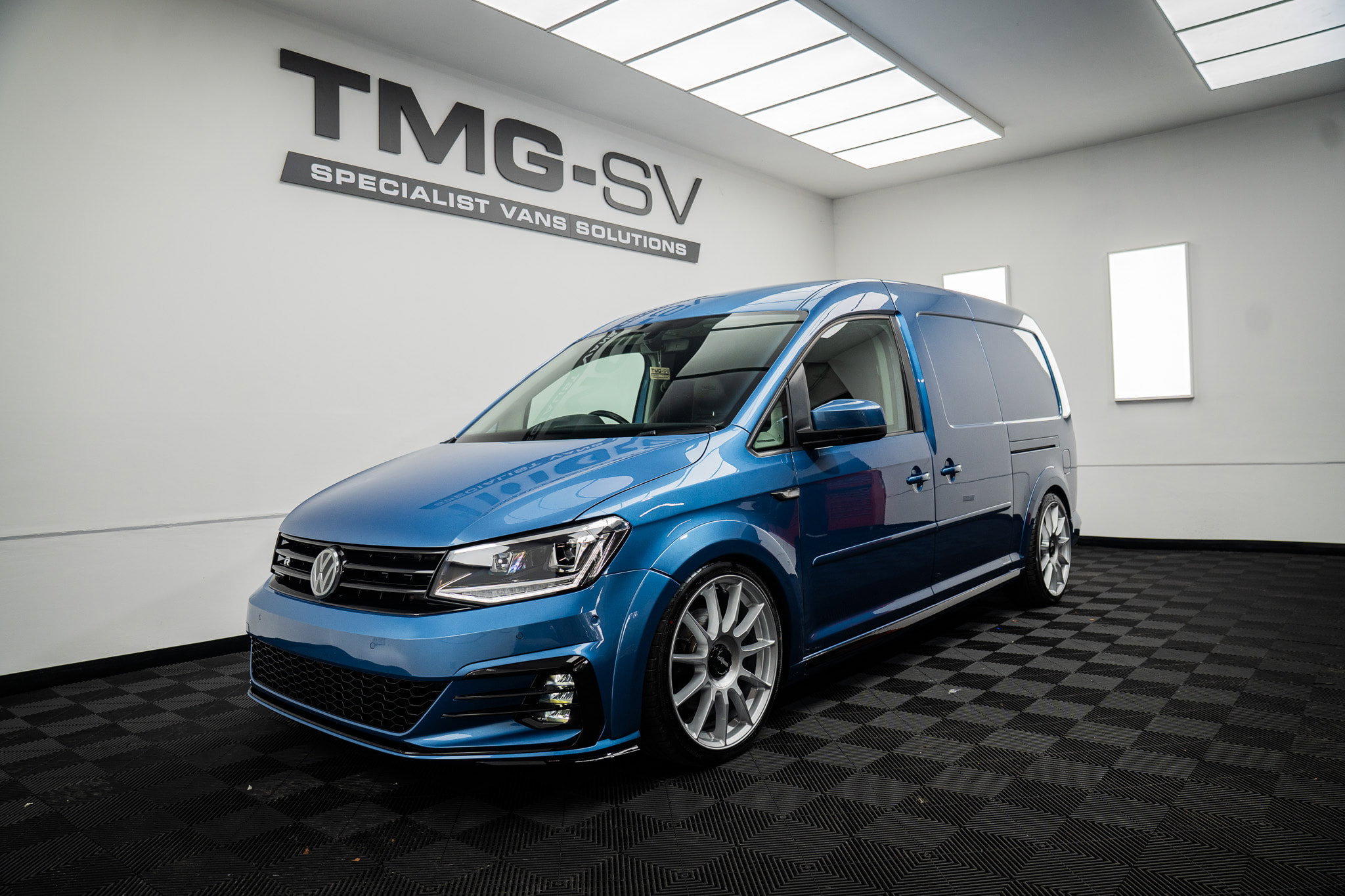 Volkswagen Caddy Maxi 2.0 TDI CADDY TMG R VW 2.0 TDI 6dr Automatic 2026