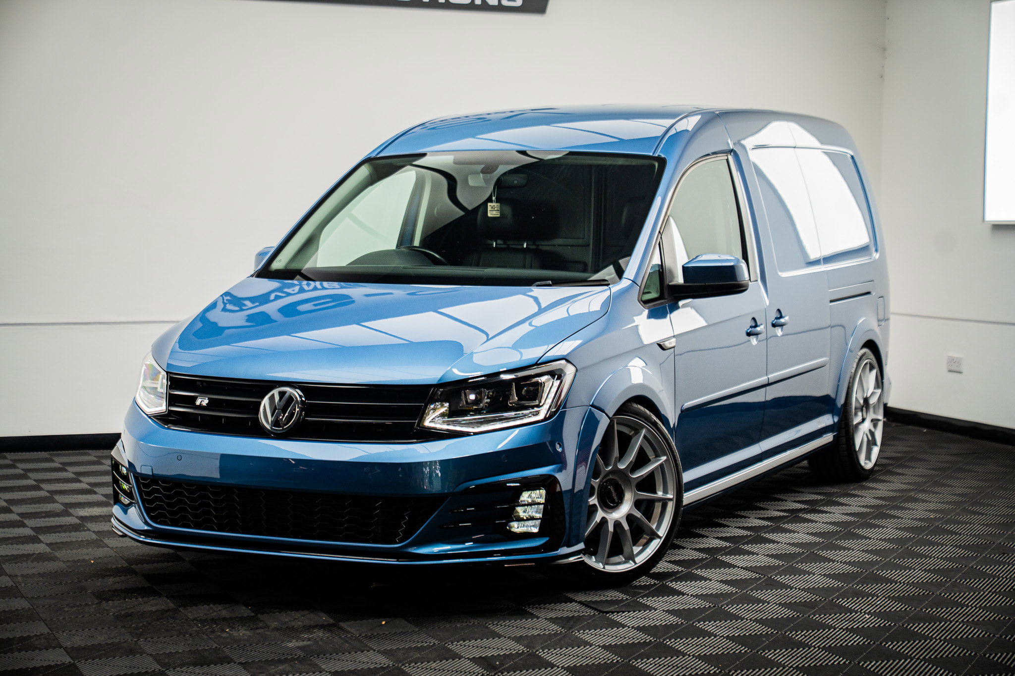 Volkswagen Caddy Maxi 2.0 TDI CADDY TMG R VW 2.0 TDI 6dr Automatic 2026