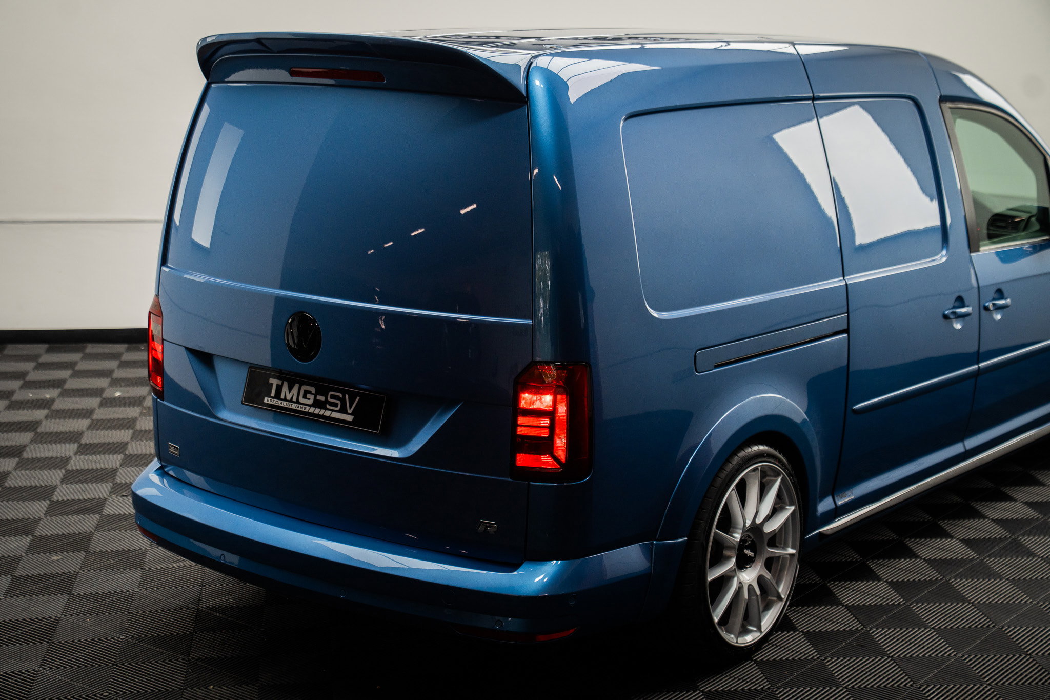 Volkswagen Caddy Maxi 2.0 TDI CADDY TMG R VW 2.0 TDI 6dr Automatic 2026