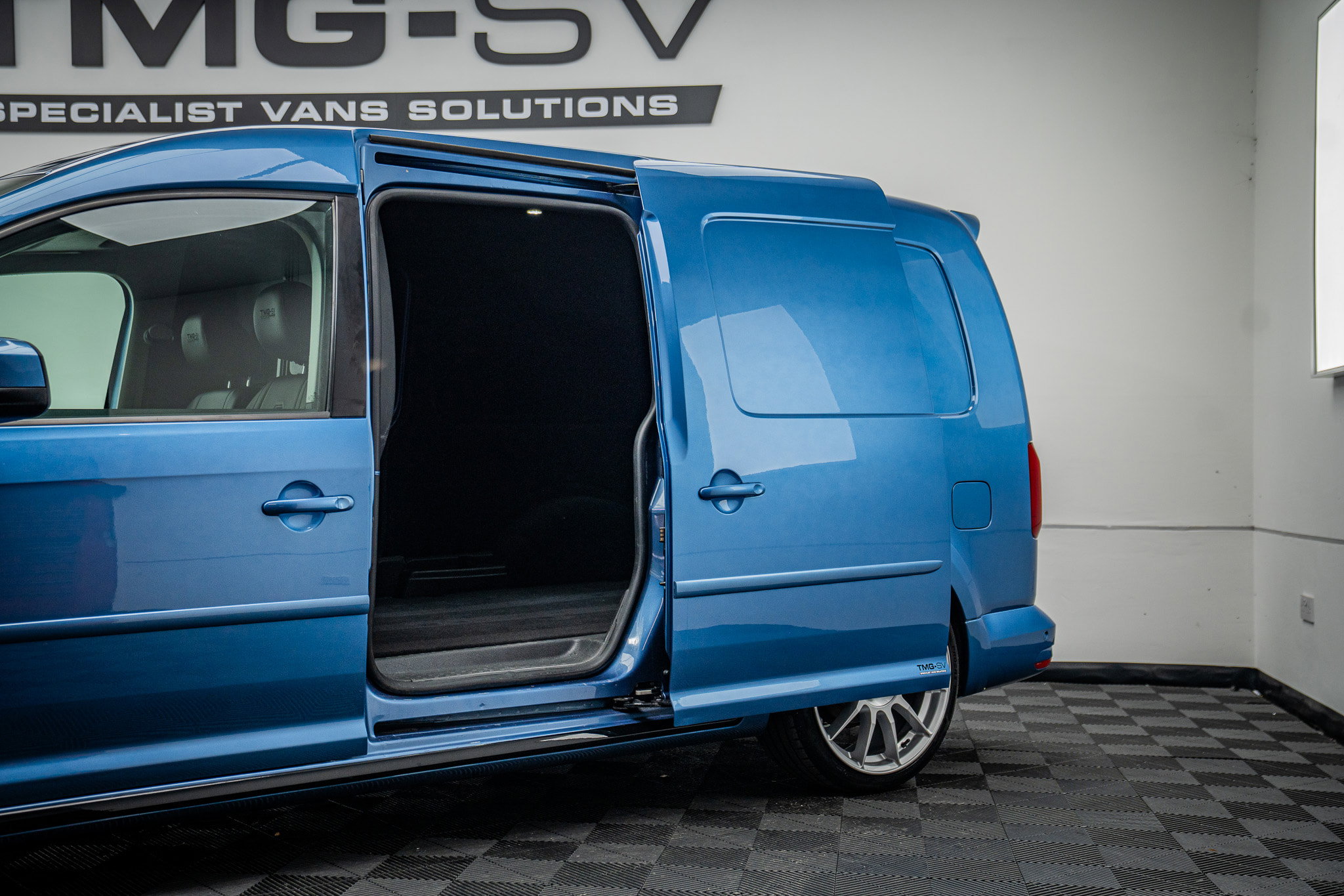 Volkswagen Caddy Maxi 2.0 TDI CADDY TMG R VW 2.0 TDI 6dr Automatic 2026
