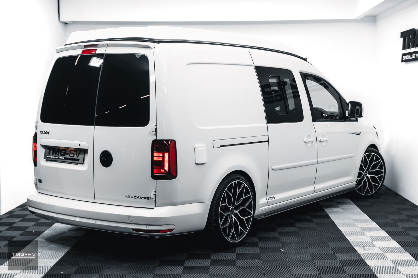 Volkswagen Caddy Maxi 2.0L C20 TDI HIGHLINE Diesel Euro 6 DSG POP TOP CAMPER 6dr 2026
