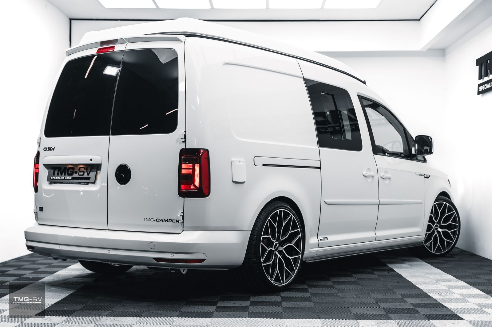 Volkswagen Caddy Maxi 2.0L C20 TDI HIGHLINE Diesel Euro 6 DSG POP TOP CAMPER 6dr 2026