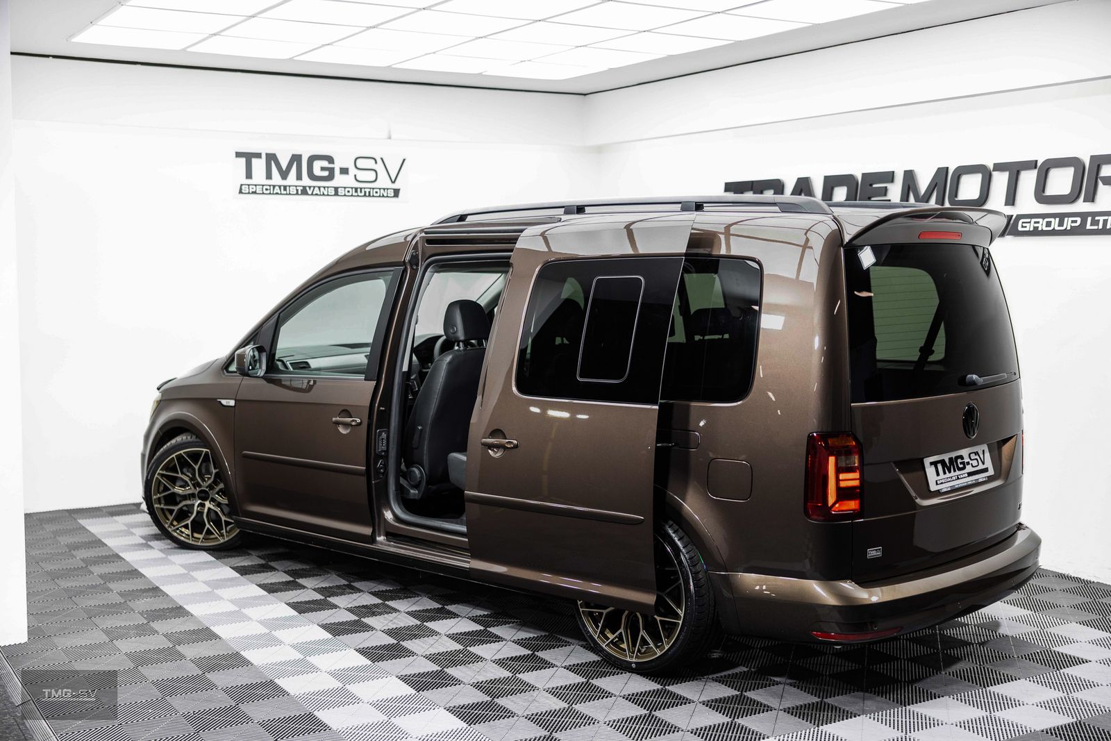 Volkswagen Caddy Maxi Life Caddy Maxi Life 2.0 CADDY LIFE TDI MPV 5dr Diesel DSG Euro 6 7 SEAT TMG R 5dr Automatic 2026