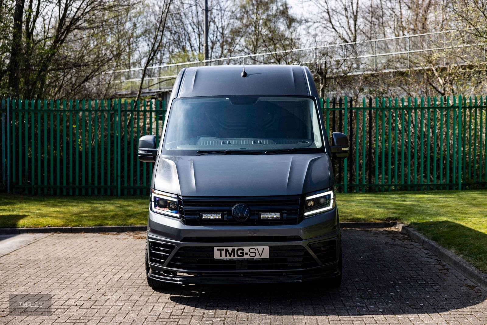 Volkswagen Crafter 2.0 TDI CR30 CRAFTER Panel Van 5dr Diesel Manual FWD MWB High Roof Euro 6 (s/s) TMG R 5dr Manual 2026