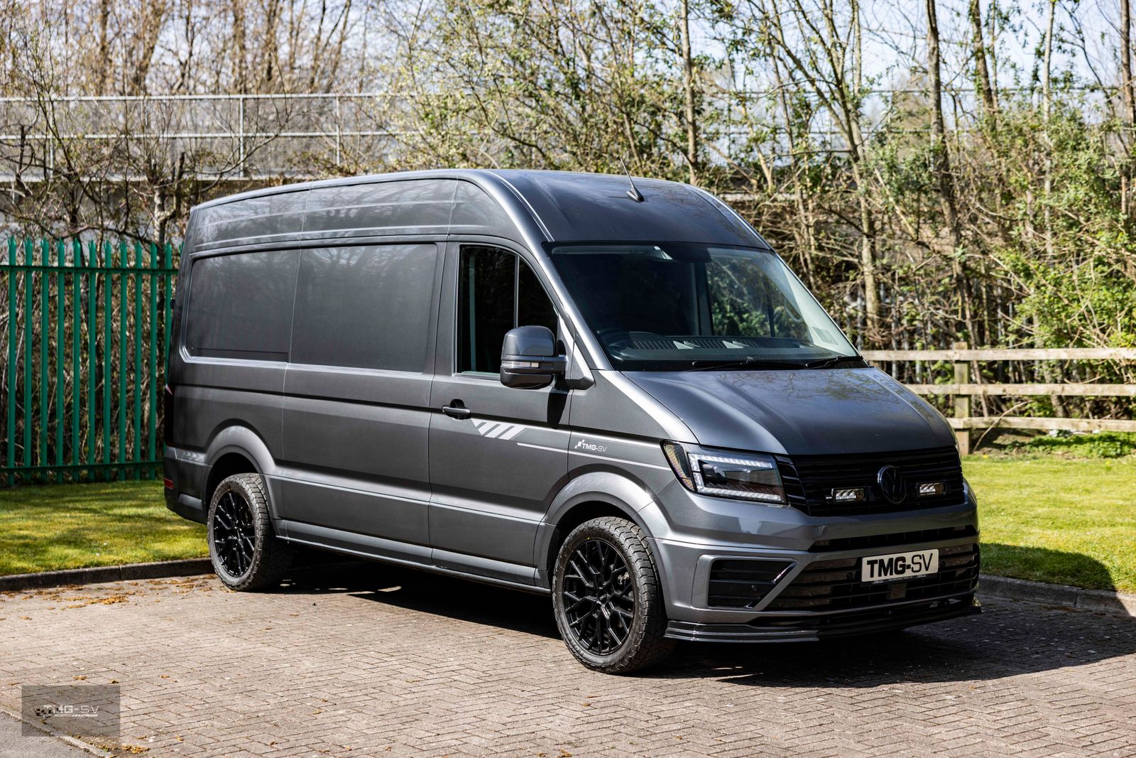 Volkswagen Crafter 2.0 TDI CR30 CRAFTER Panel Van 5dr Diesel Manual FWD MWB High Roof Euro 6 (s/s) TMG R 5dr Manual 2026