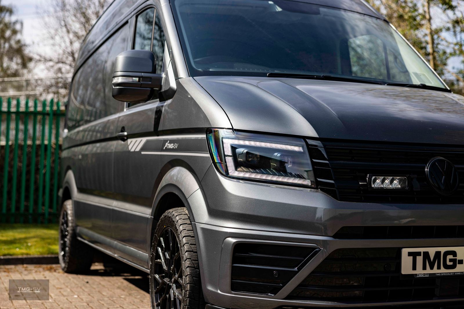 Volkswagen Crafter 2.0 TDI CR30 CRAFTER Panel Van 5dr Diesel Manual FWD MWB High Roof Euro 6 (s/s) TMG R 5dr Manual 2026