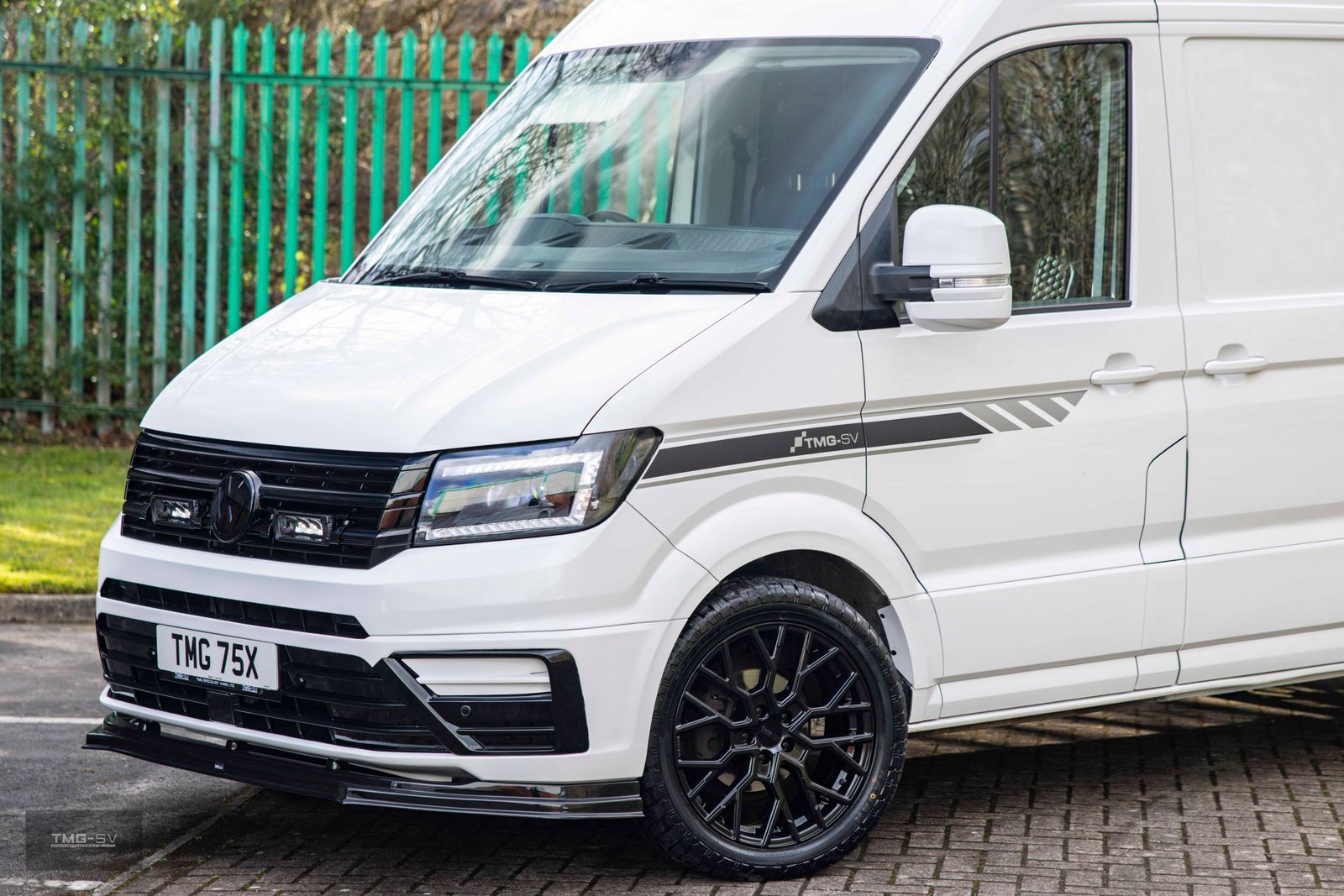 Volkswagen Crafter 2.0 TDI crafter CR35 Trendline Panel Van 5dr Diesel Manual FWD MWB Euro 6 (s/s) (140 ps) TMG R 5dr Manual 2026