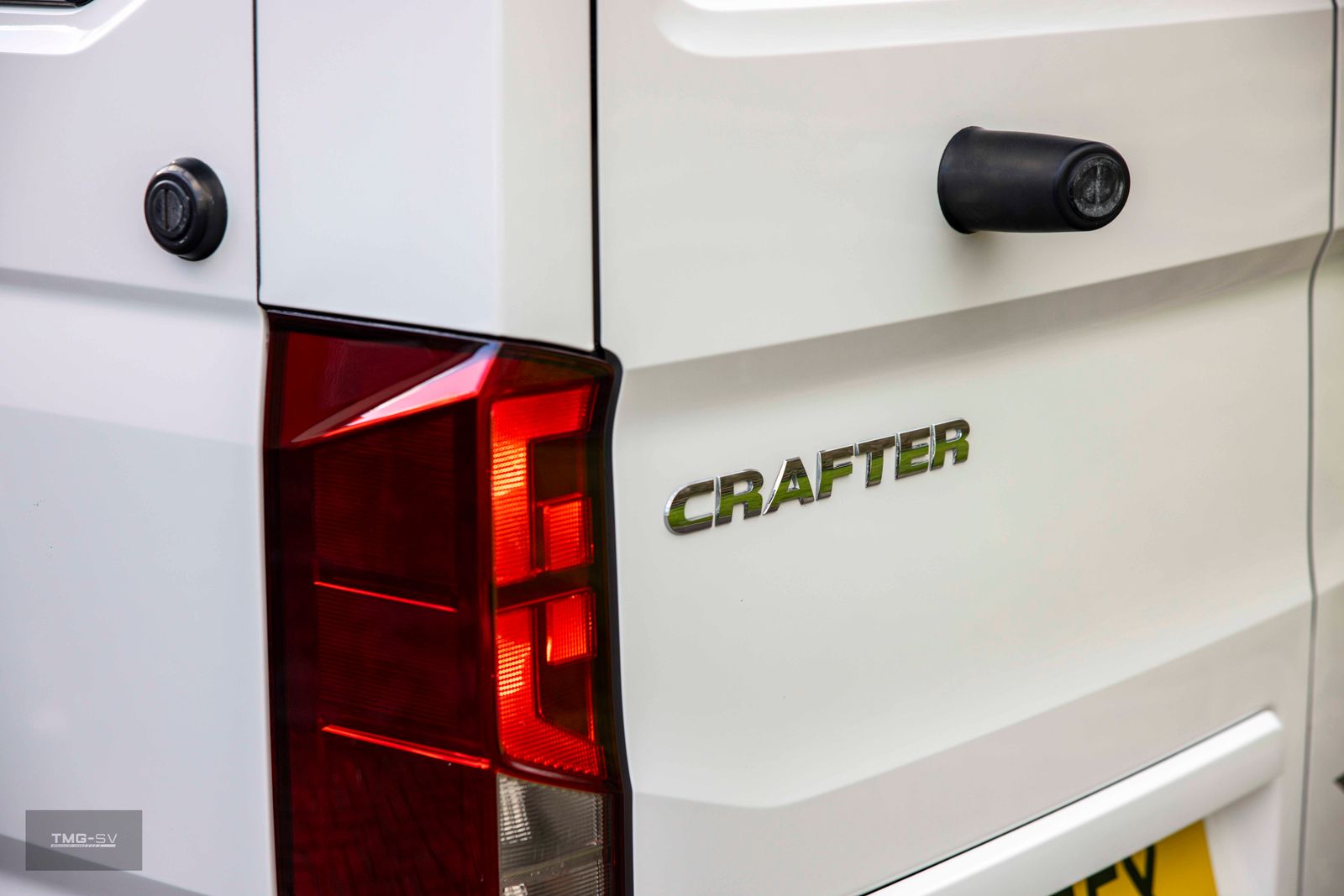 Volkswagen Crafter 2.0 TDI crafter CR35 Trendline Panel Van 5dr Diesel Manual FWD MWB Euro 6 (s/s) (140 ps) TMG R 5dr Manual 2026