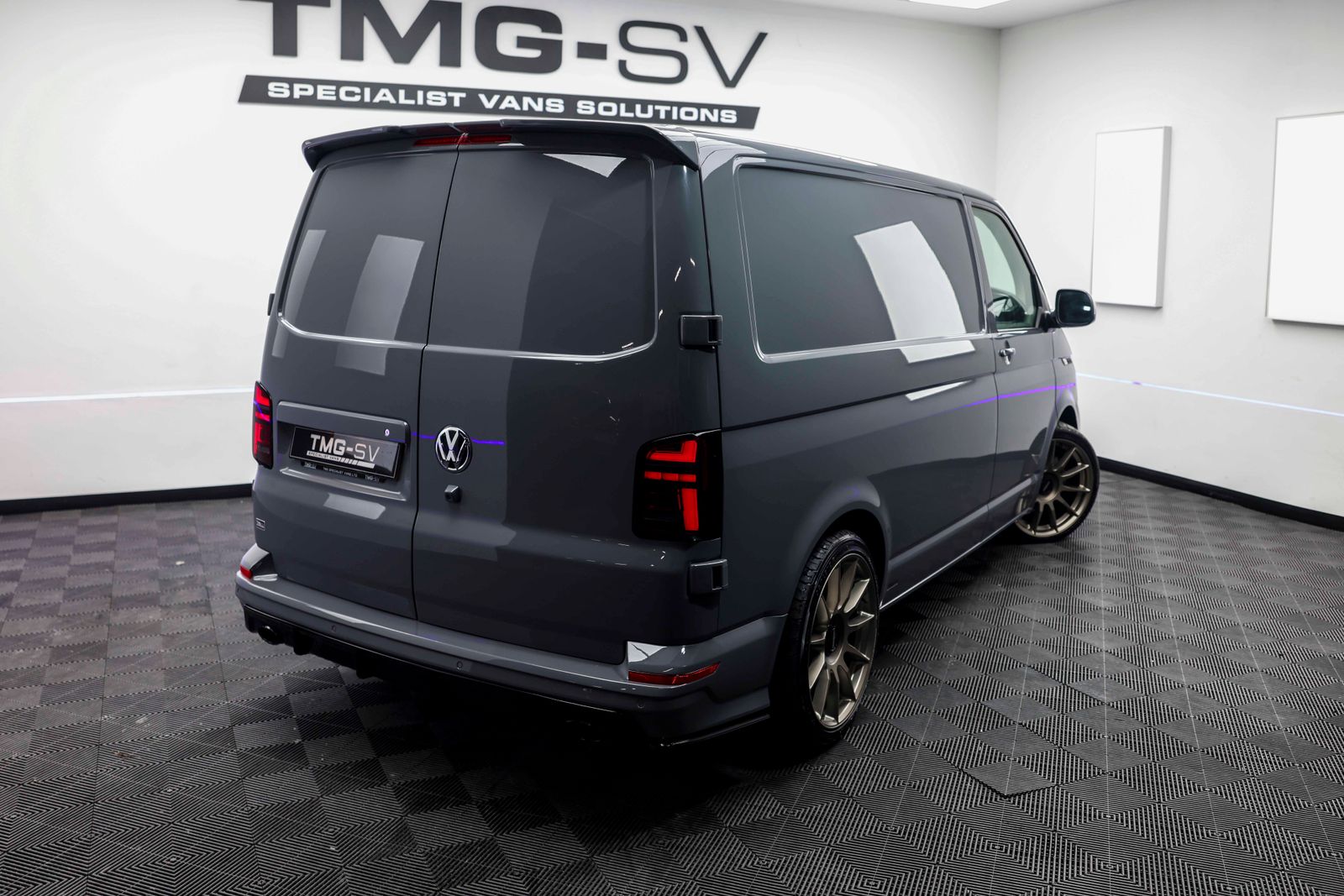 Volkswagen Transporter 2.0 TDI TRANSPORTER T28 Panel Van Diesel Manual FWD SWB Euro 6 TMG R 5dr Manual 2026