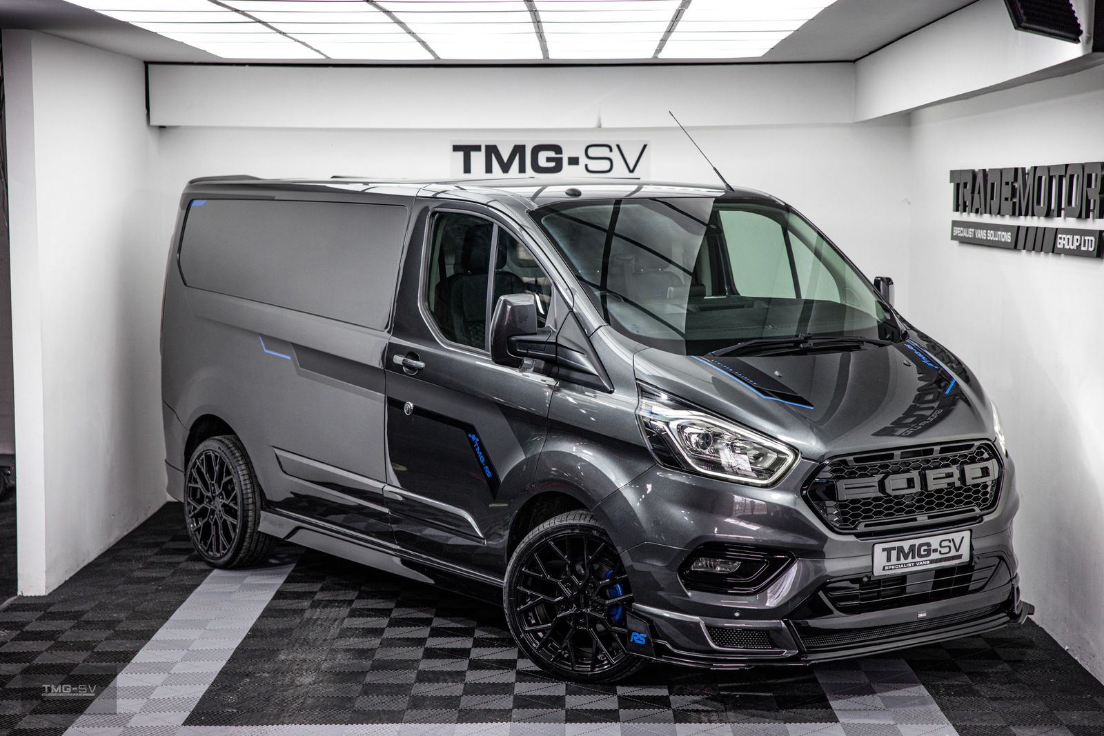 TMG TRANSIT CUSTOM RS SPORT