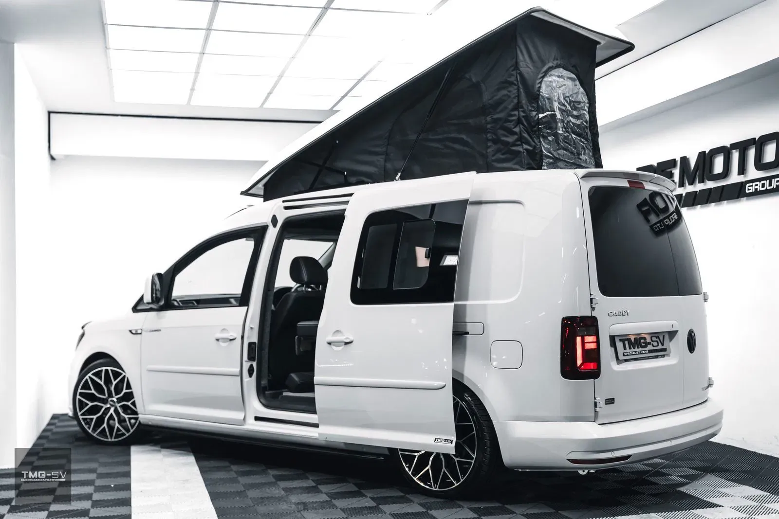VW Caddy Maxi Camper - A fantastic camping experience