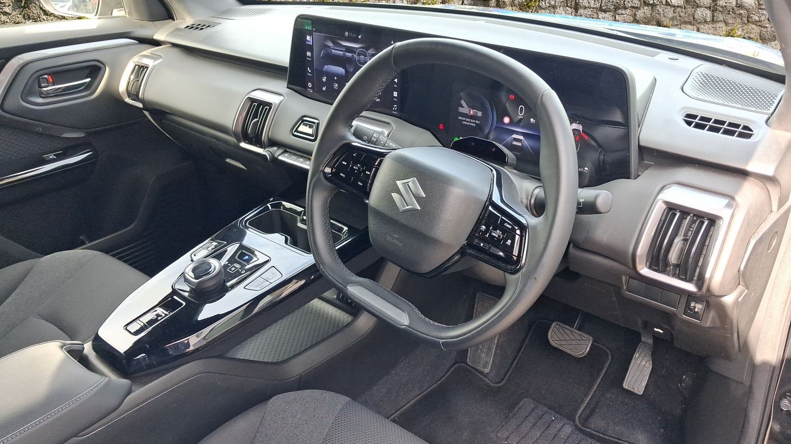 Suzuki E vitara 61kWh Motion SUV 5dr Electric Auto (174 ps) 5dr Automatic 2026