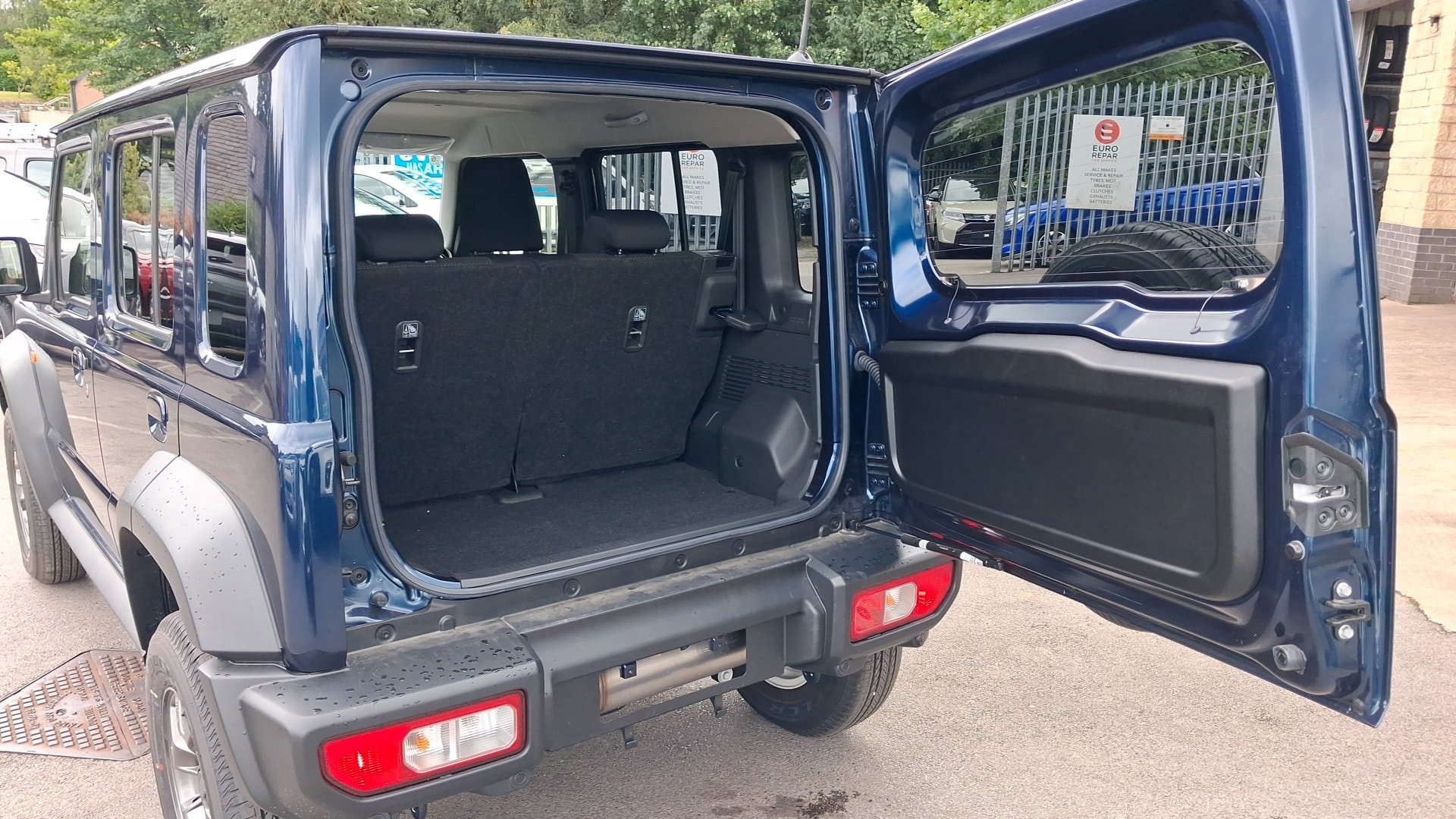 Suzuki Jimny 1.4 Nomade 5dr Automatic 2026