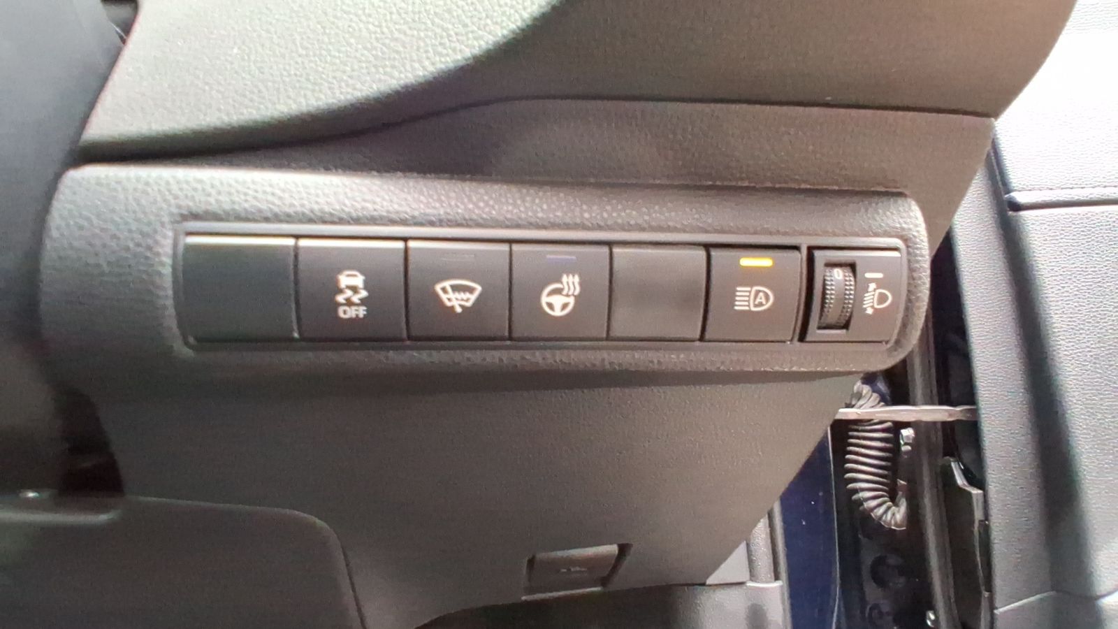 Suzuki Swace 1.8h Ultra Estate 5dr Petrol Hybrid CVT Euro 6 (s/s) (140 ps) 5dr Automatic 2026