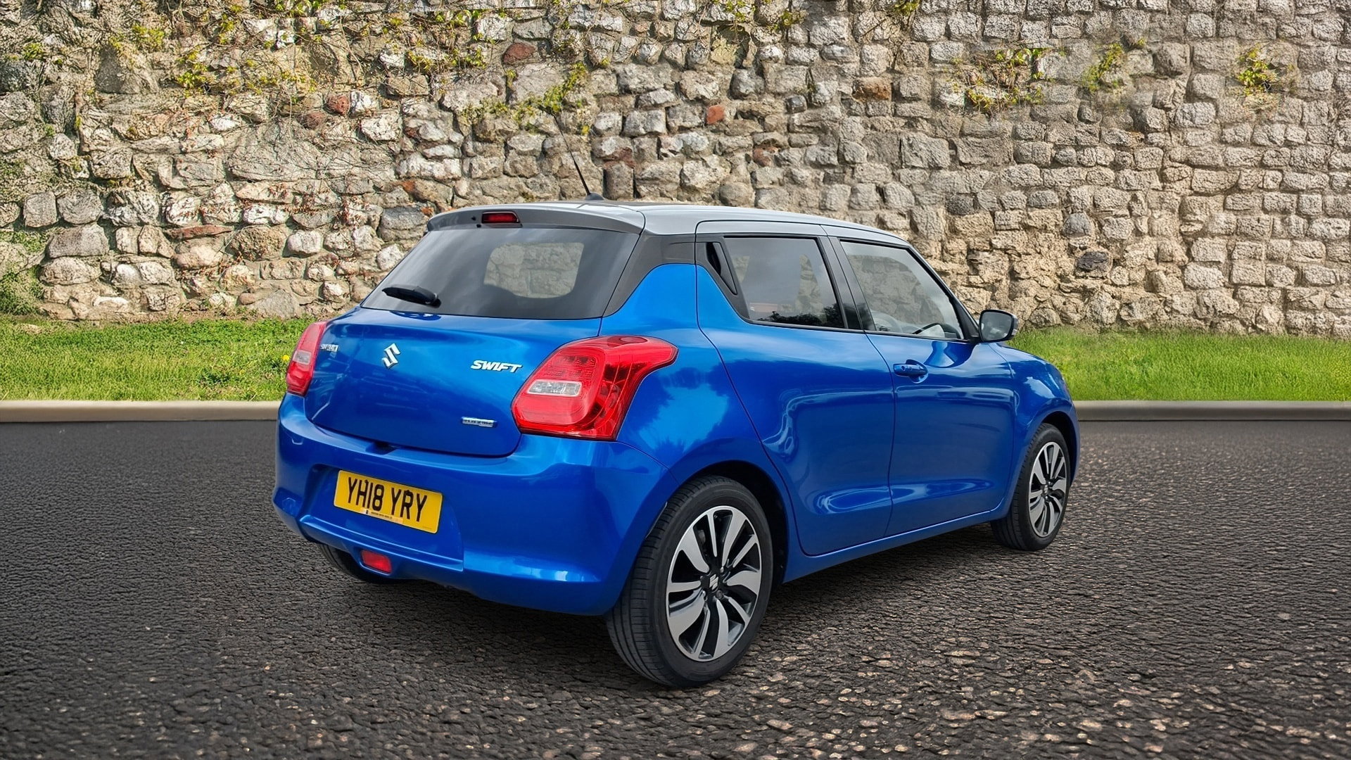 Suzuki Swift 1.0 Boosterjet SHVS SZ5 Hatchback 5dr Petrol Hybrid Manual Euro 6 (s/s) (111 ps) 5dr Manual 2026