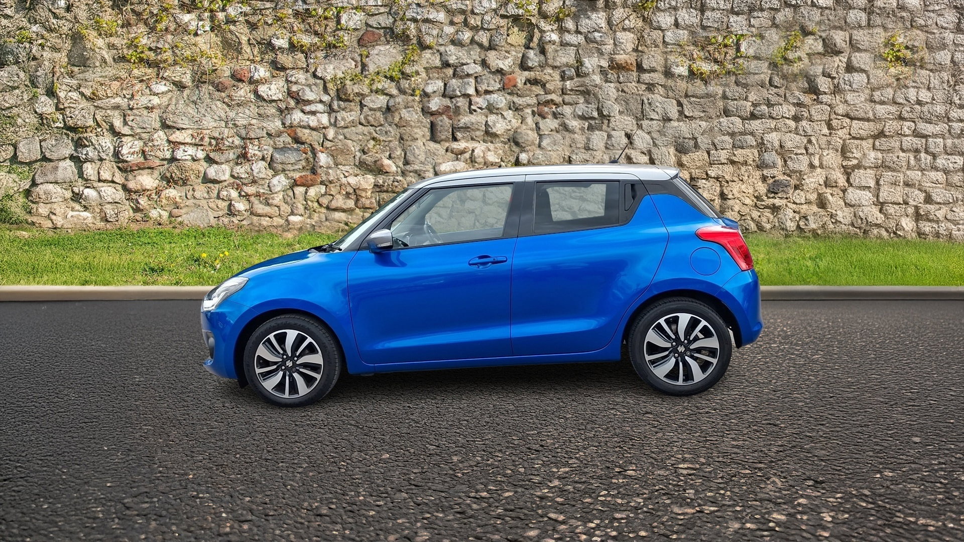 Suzuki Swift 1.0 Boosterjet SHVS SZ5 Hatchback 5dr Petrol Hybrid Manual Euro 6 (s/s) (111 ps) 5dr Manual 2026