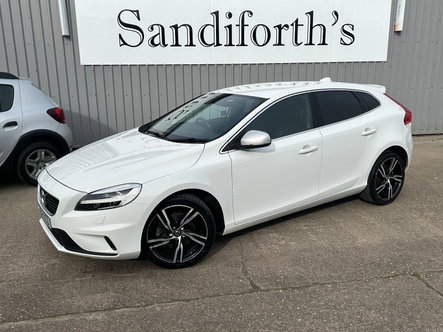 2018 Volvo V40