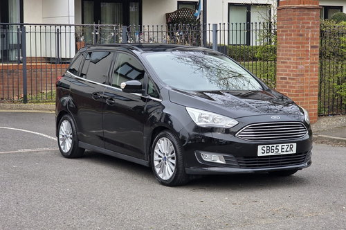 None FORD C MAX 1.5 TDCI TITANIUM MPV 5DR DIESEL MANUAL EURO 6 S S 120... photo