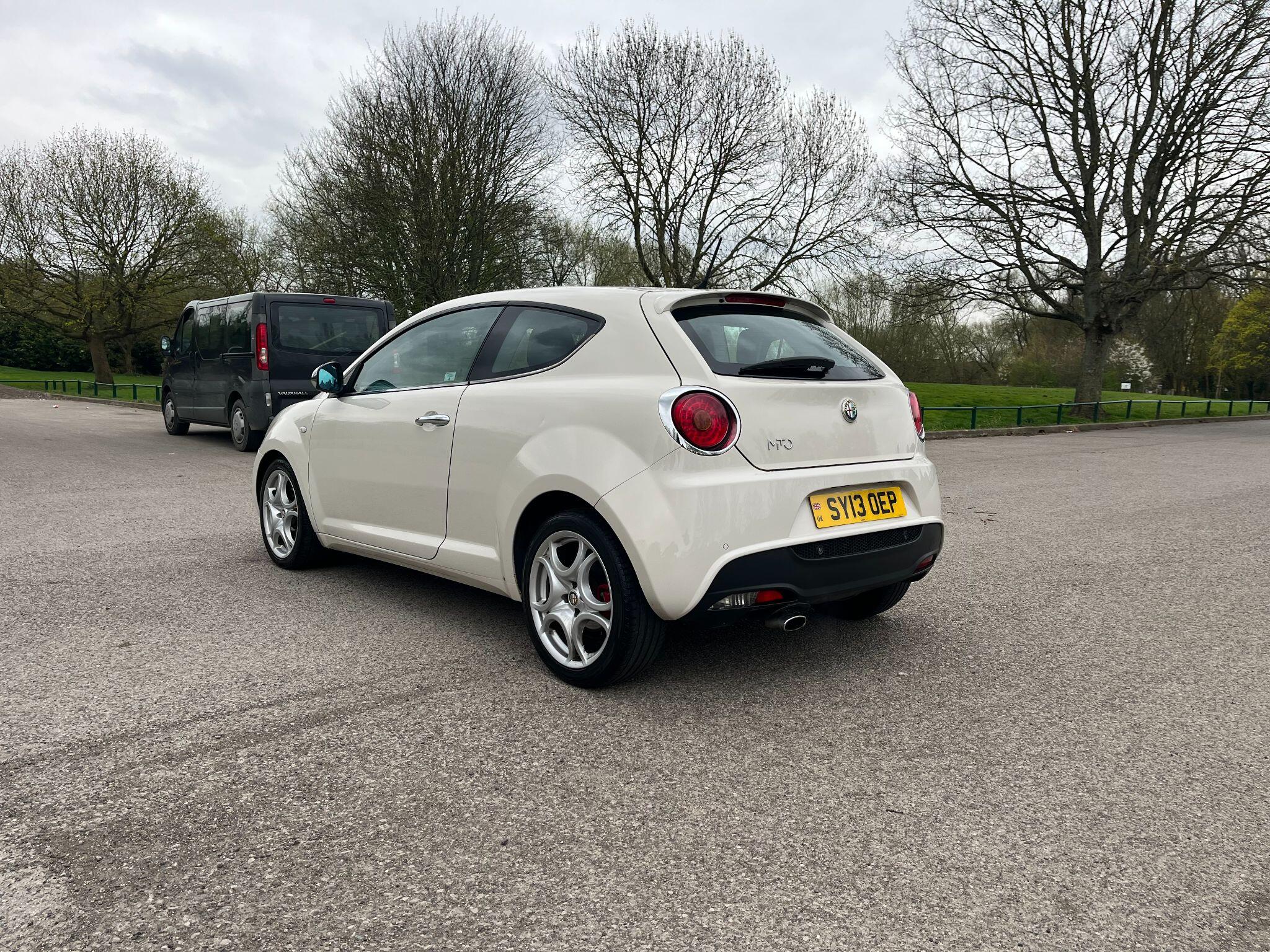 Alfa Romeo MiTo 1.3 JTDM-2 Distinctive Euro 5 (s/s) 3dr 3dr Manual 2026