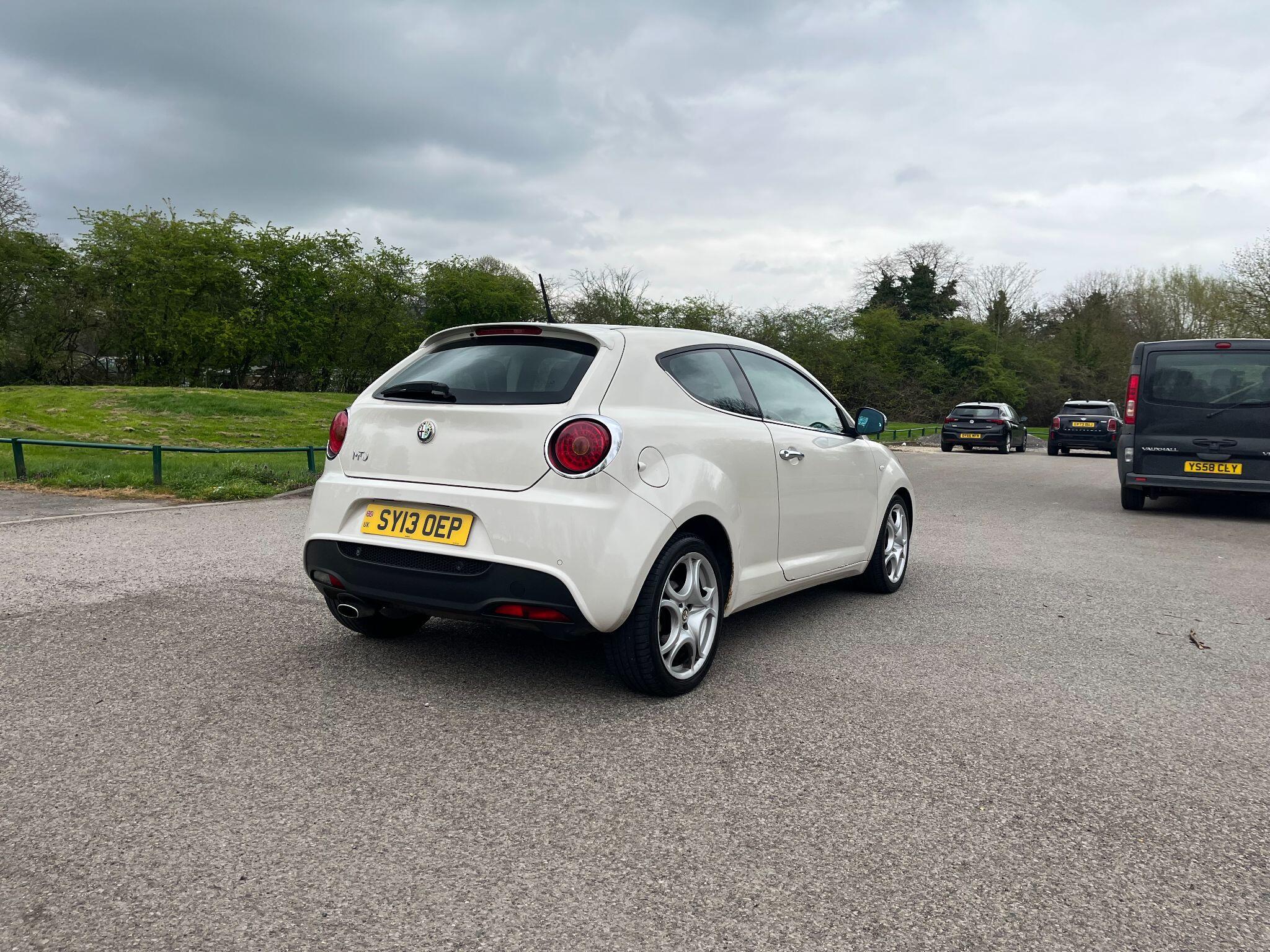 Alfa Romeo MiTo 1.3 JTDM-2 Distinctive Euro 5 (s/s) 3dr 3dr Manual 2026
