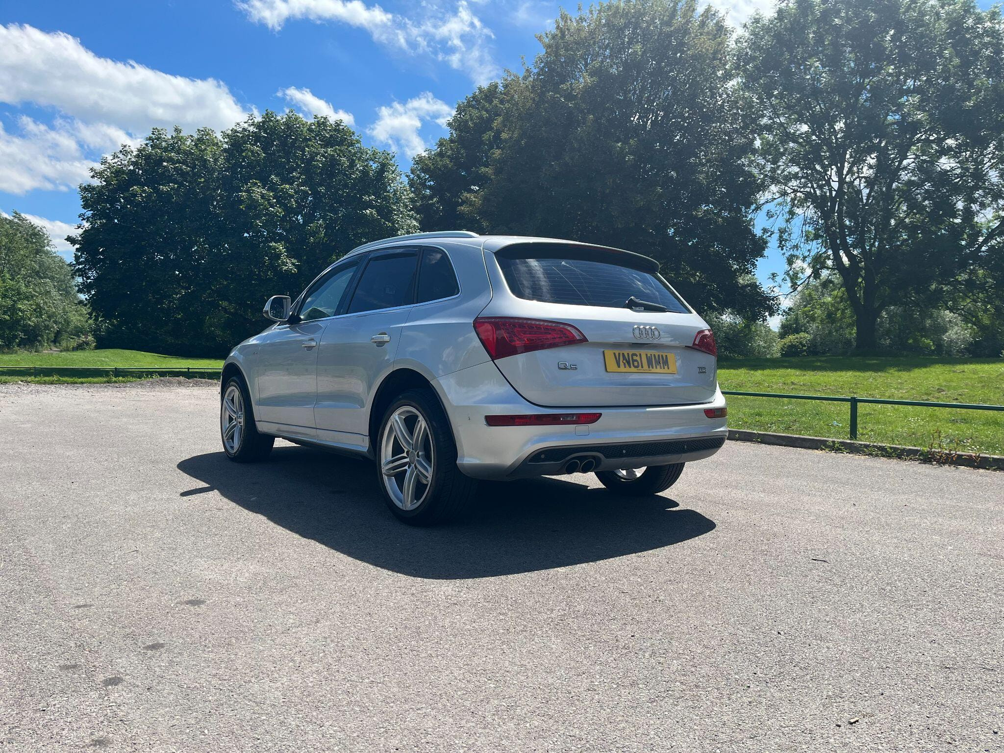 Audi Q5 2.0 TDI S line Special Edition quattro Euro 5 (s/s) 5dr 5dr Manual 2026