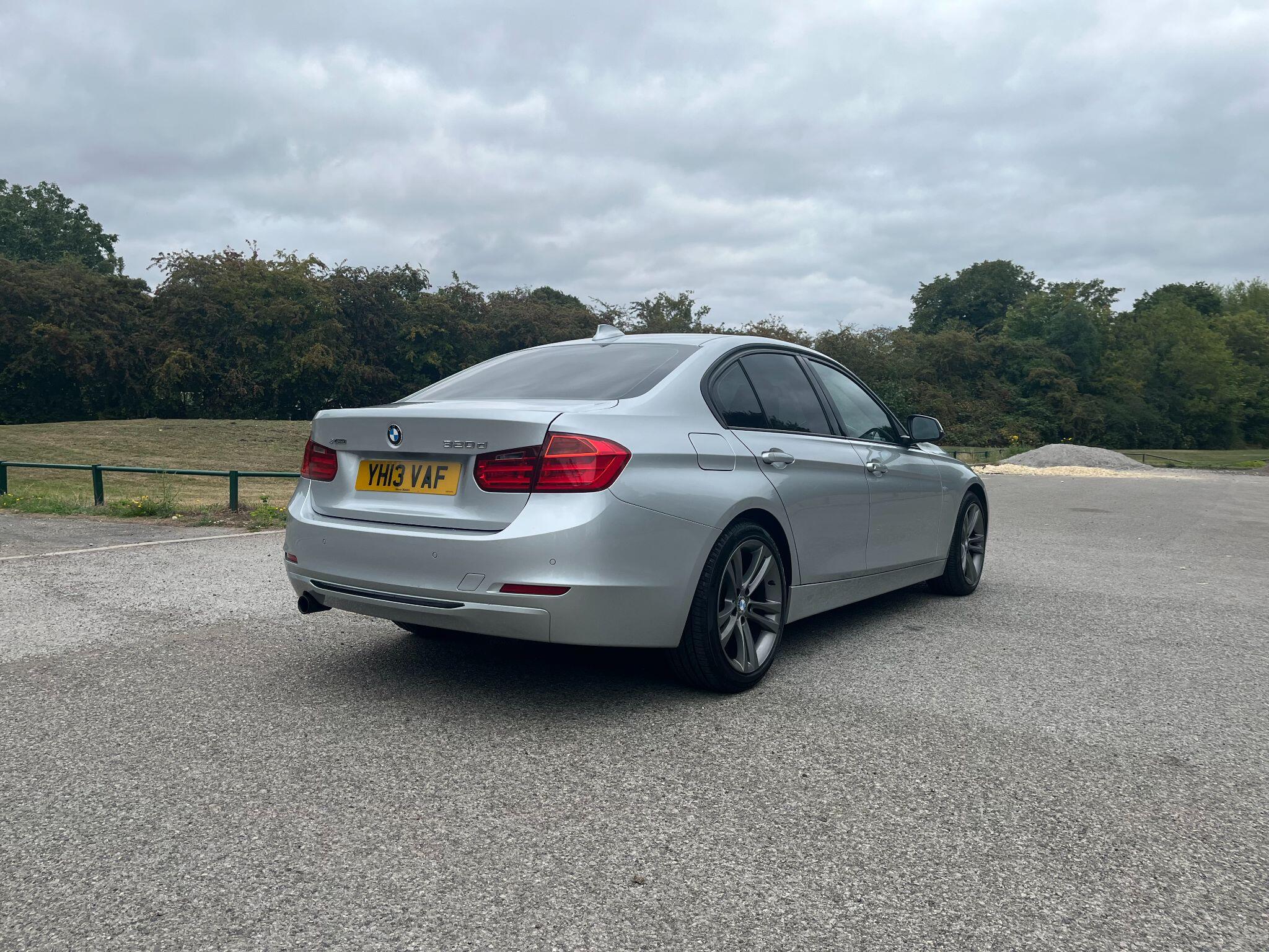 BMW 3 Series 2.0 320d Sport xDrive Euro 5 (s/s) 4dr 4dr Manual 2026