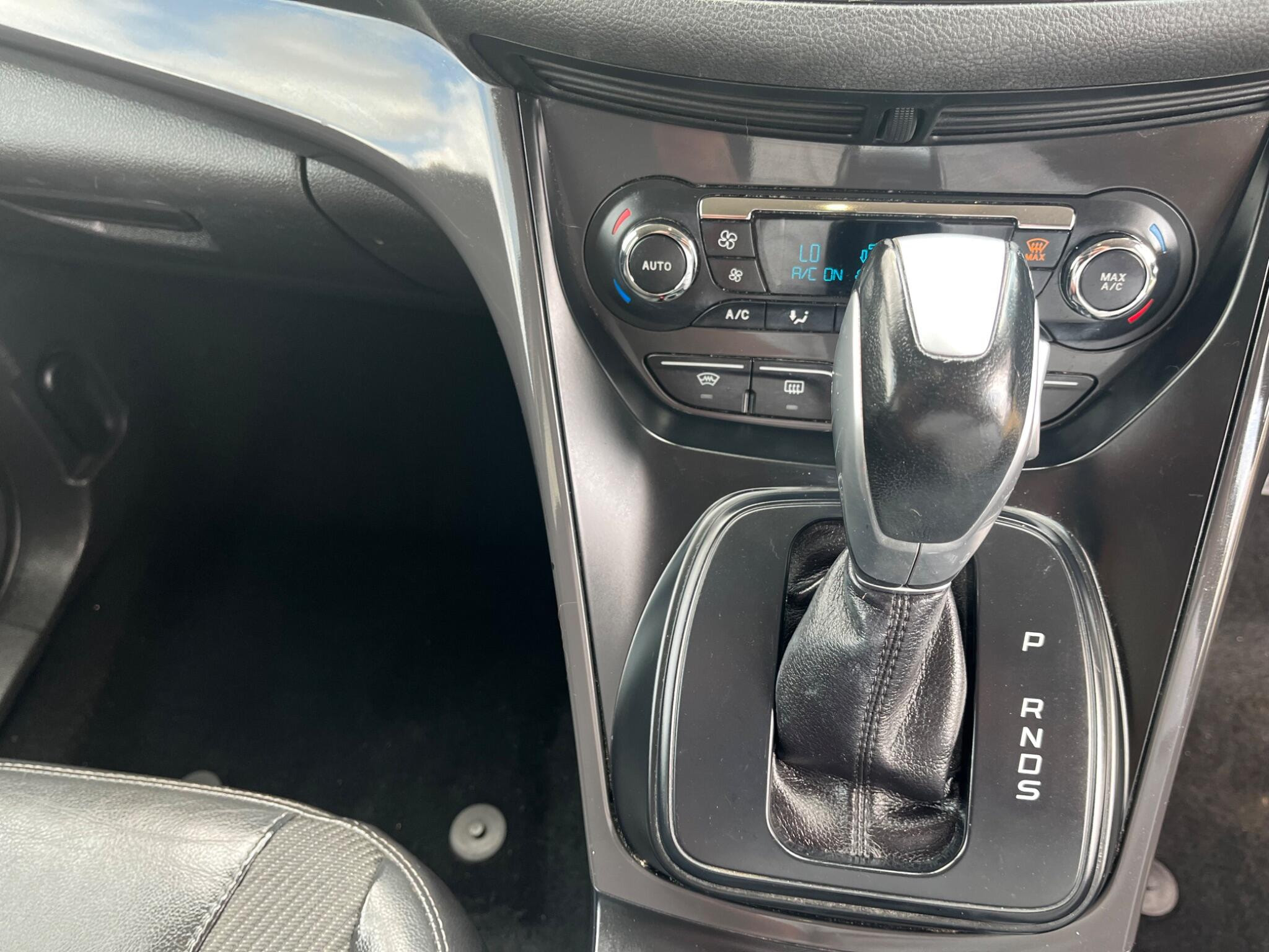 Ford Kuga 2.0 TDCi Titanium Powershift AWD Euro 6 (s/s) 5dr 5dr Automatic 2026