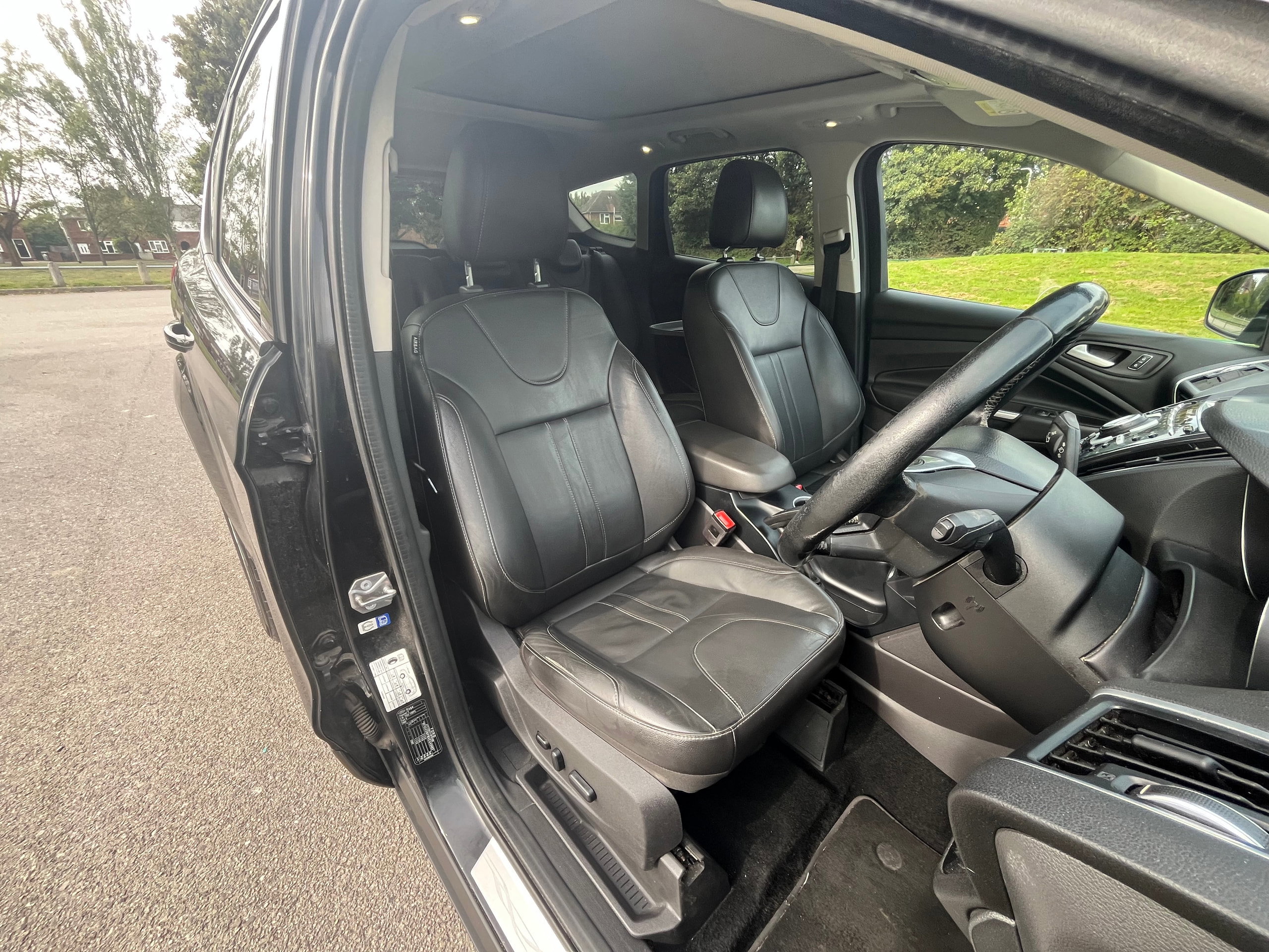 Ford Kuga 2.0 TDCi Titanium X SUV 5dr Diesel Manual 2WD Euro 6 (s/s) (150 ps) 5dr Manual 2026