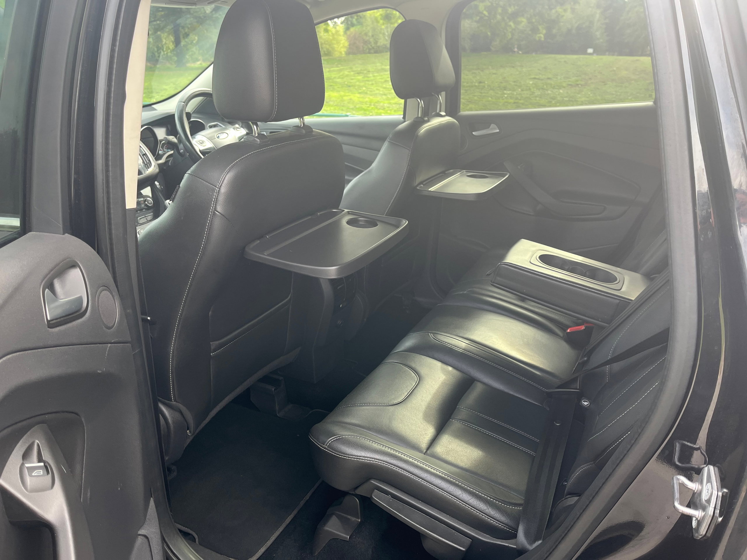 Ford Kuga 2.0 TDCi Titanium X SUV 5dr Diesel Manual 2WD Euro 6 (s/s) (150 ps) 5dr Manual 2026