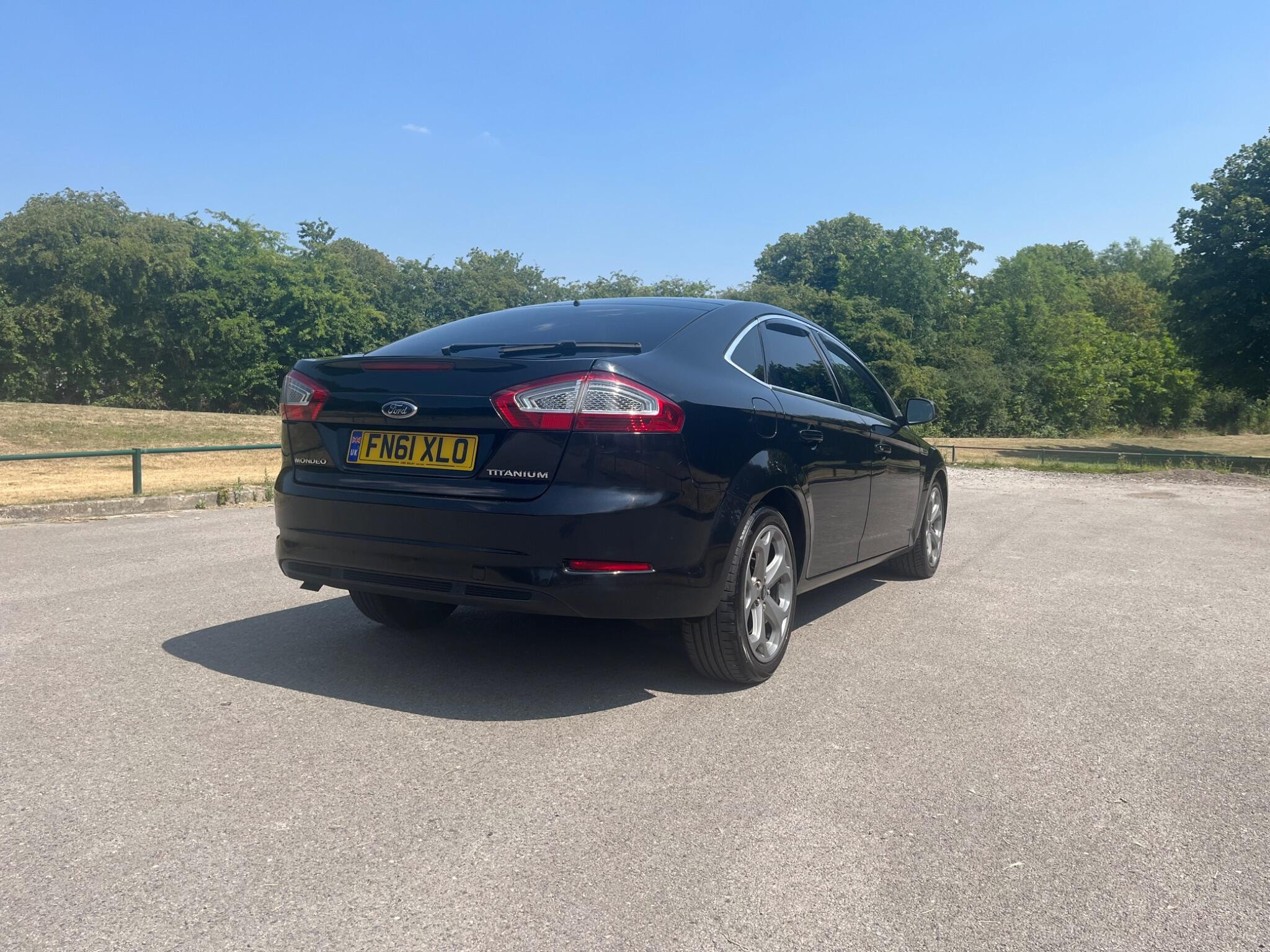 Ford Mondeo 2.0 TDCi Titanium Euro 5 5dr 5dr Manual 2026