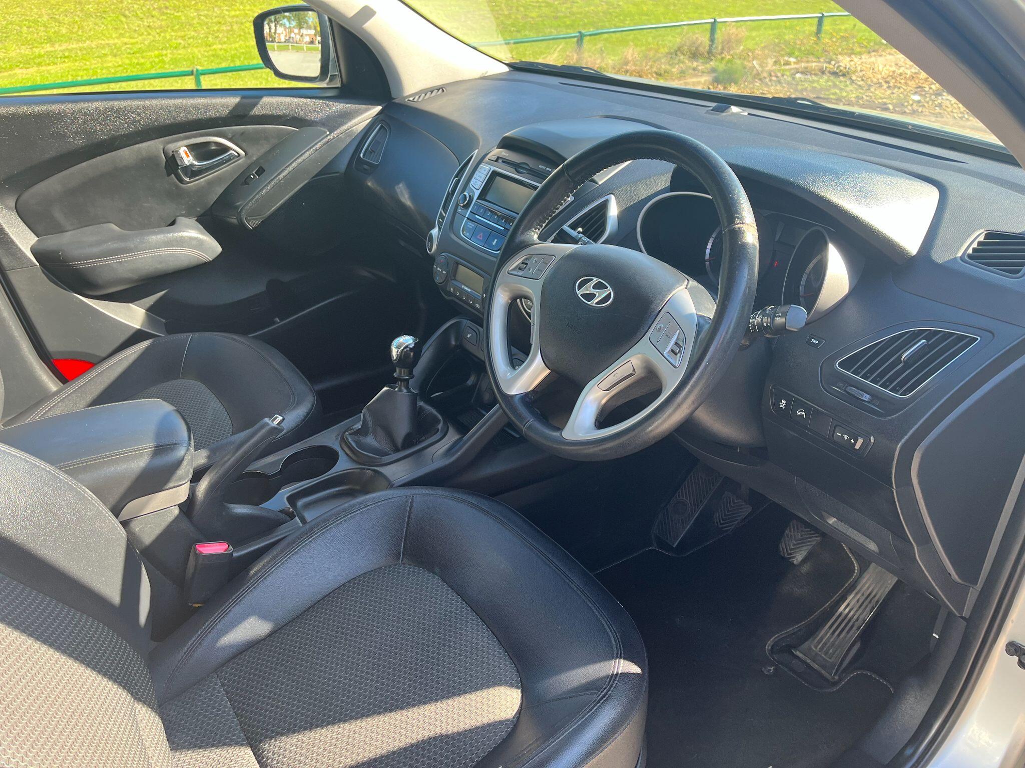 Hyundai IX35 1.7 CRDi Premium SUV 5dr Diesel Manual Euro 5 (s/s) (115 ps) 5dr Manual 2026