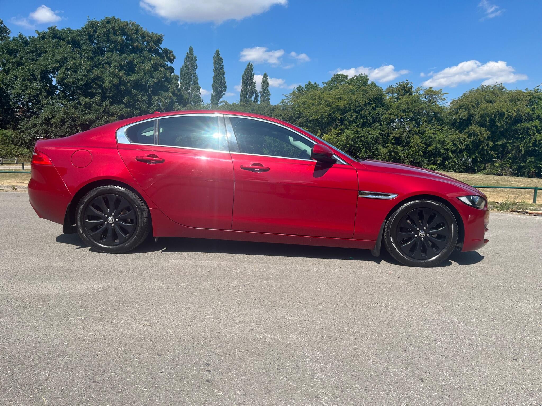 Jaguar XE 2.0d Prestige Euro 6 (s/s) 4dr 4dr Manual 2026