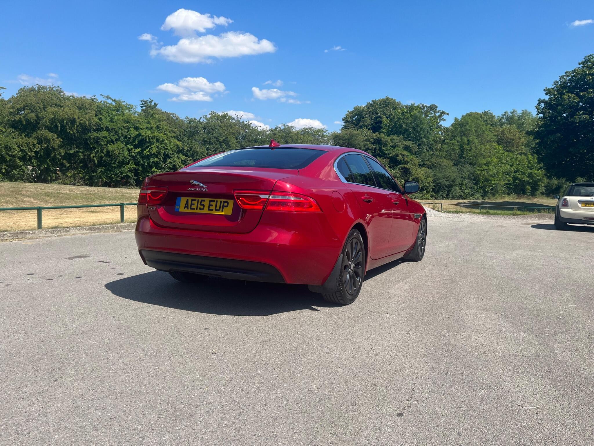 Jaguar XE 2.0d Prestige Euro 6 (s/s) 4dr 4dr Manual 2026