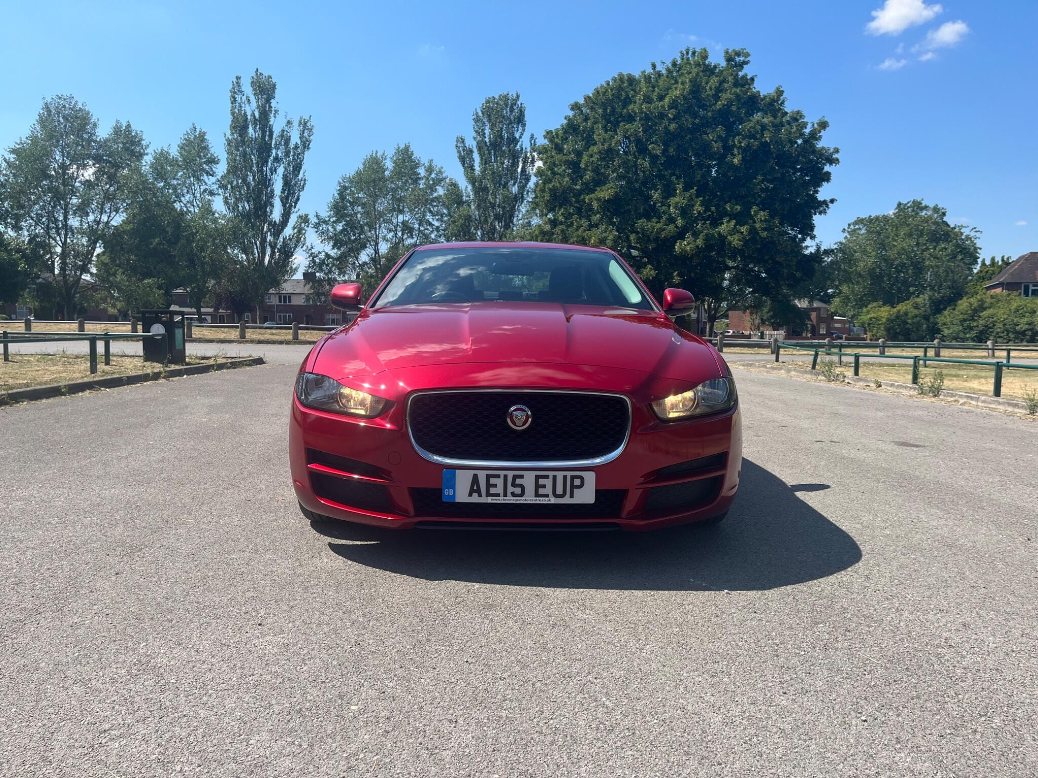 Jaguar XE 2.0d Prestige Euro 6 (s/s) 4dr 4dr Manual 2026
