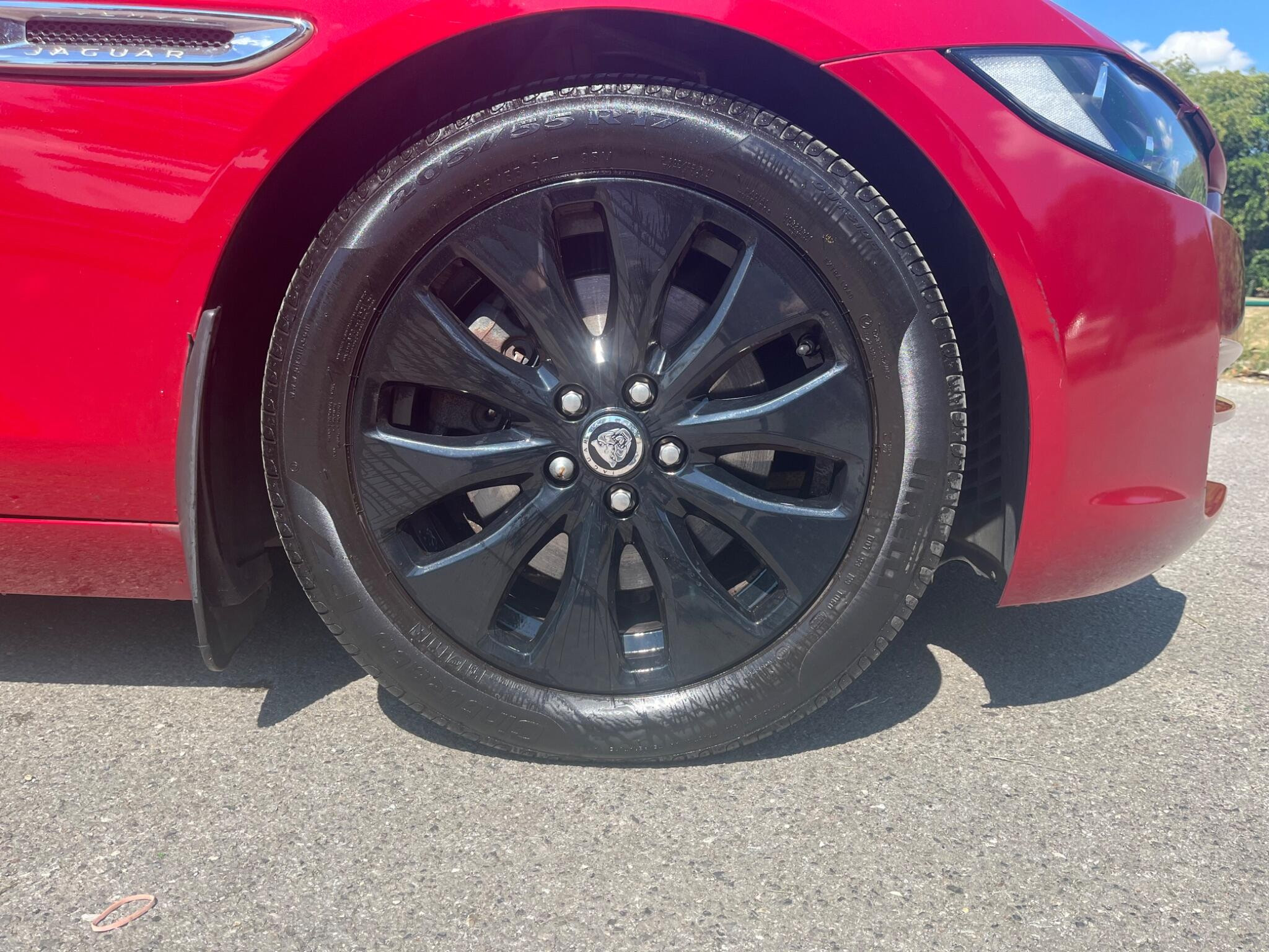 Jaguar XE 2.0d Prestige Euro 6 (s/s) 4dr 4dr Manual 2026
