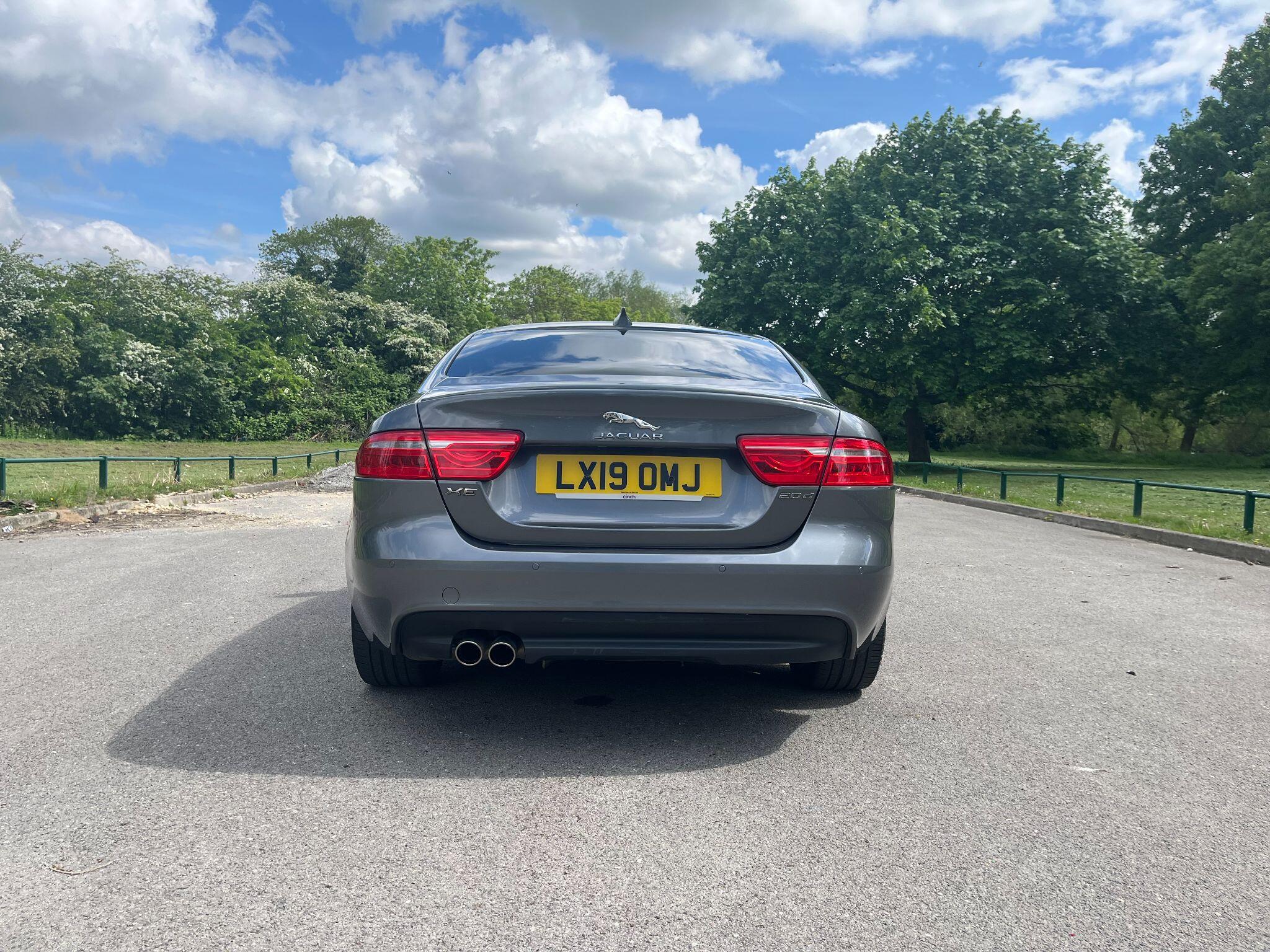 Jaguar XE 2.0d R-Sport Auto Euro 6 (s/s) 4dr 4dr Automatic 2026