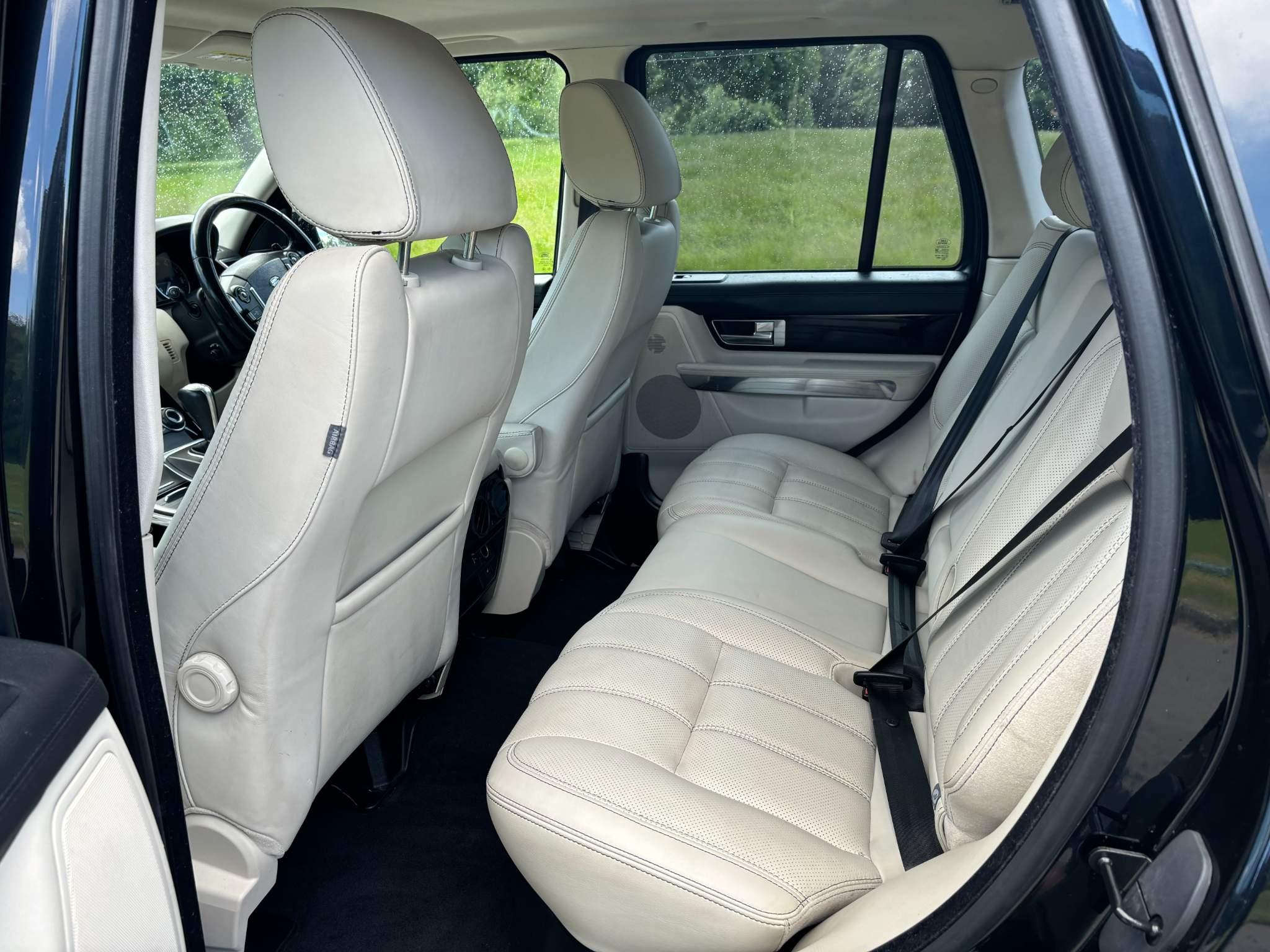 Land Rover Range Rover Sport 3.0 TD V6 HSE CommandShift 4WD Euro 5 5dr 5dr Automatic 2026