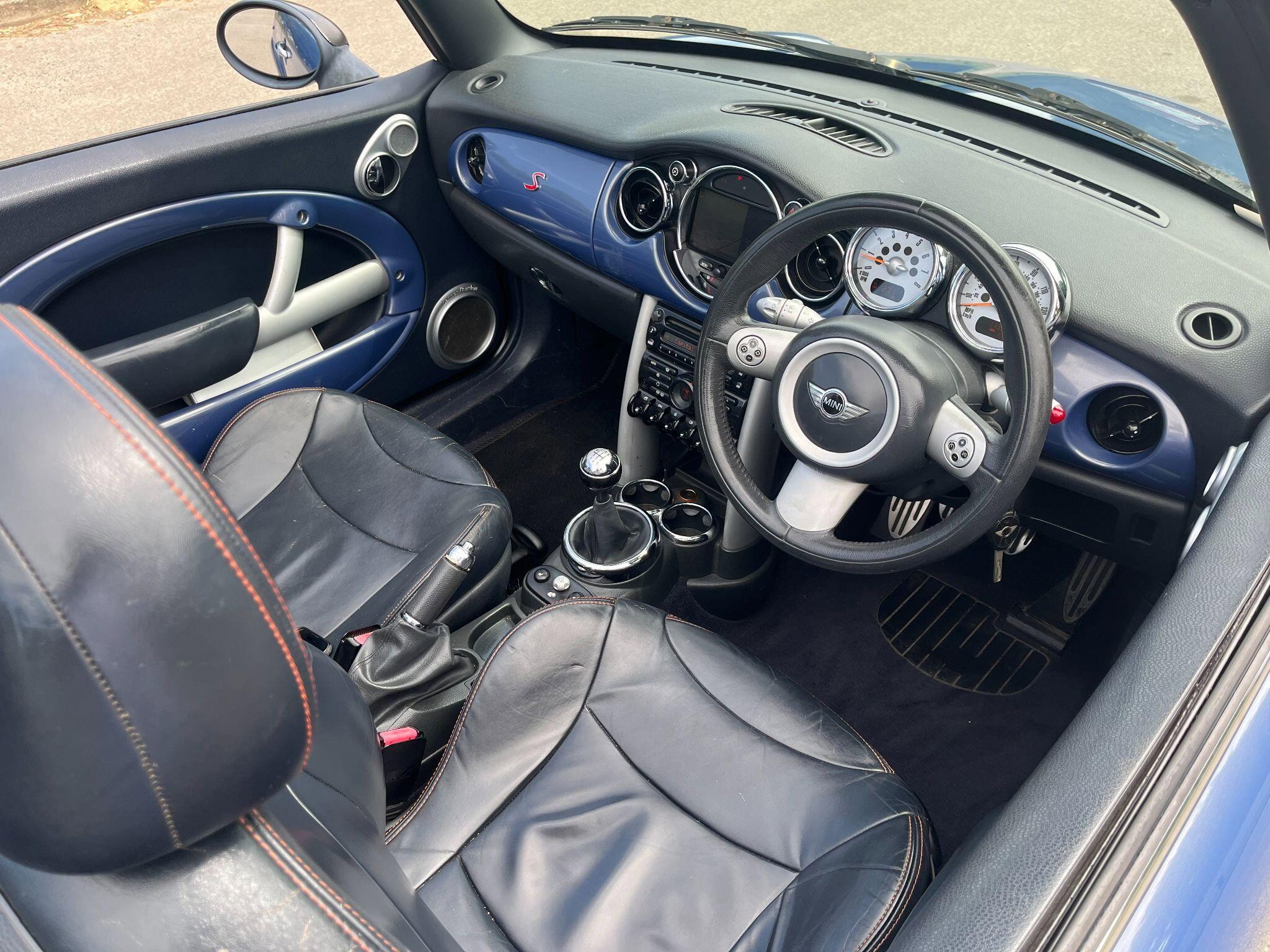 MINI Convertible 1.6 Cooper S Euro 4 2dr 2dr Manual 2026