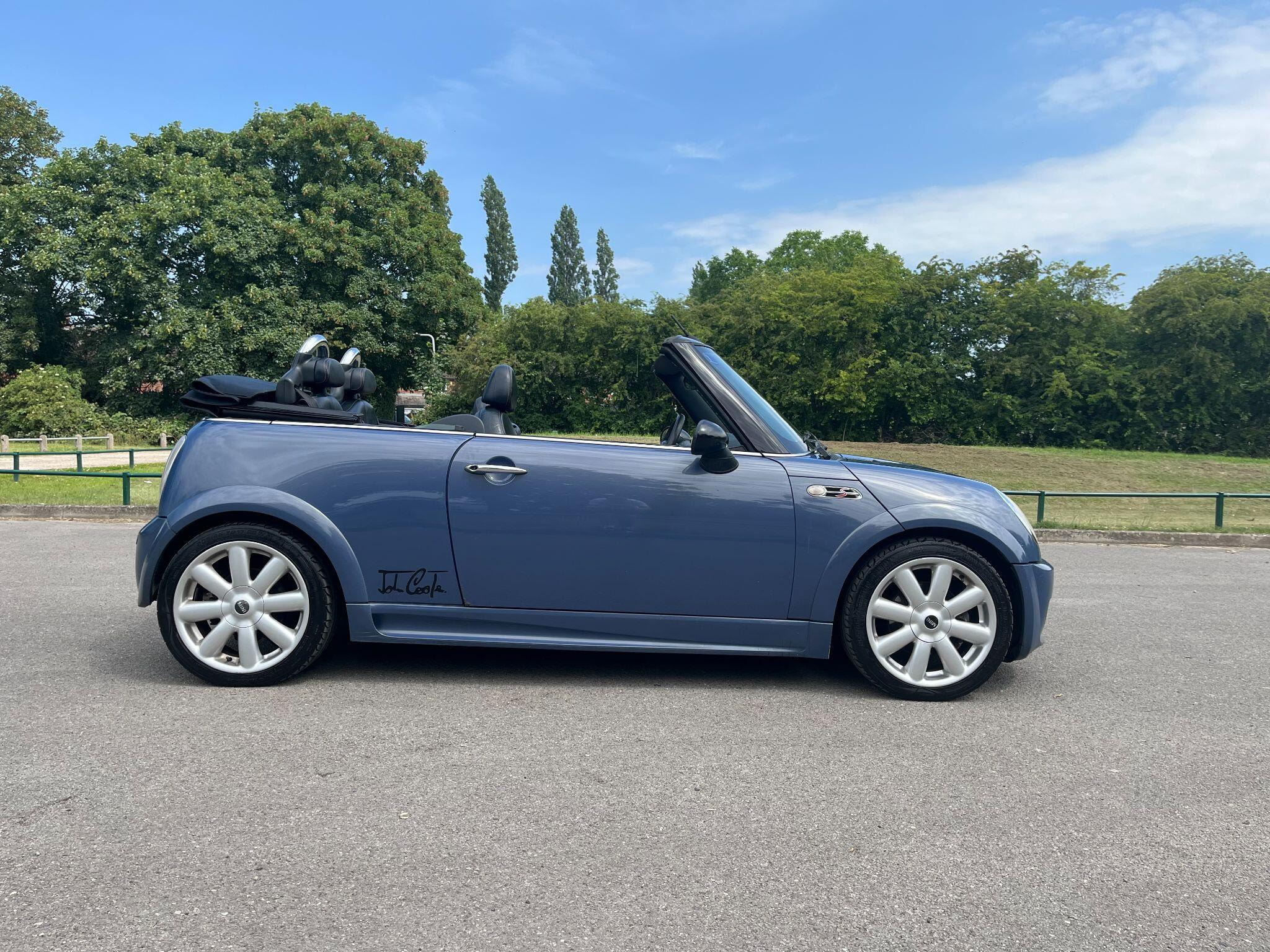MINI Convertible 1.6 Cooper S Euro 4 2dr 2dr Manual 2026