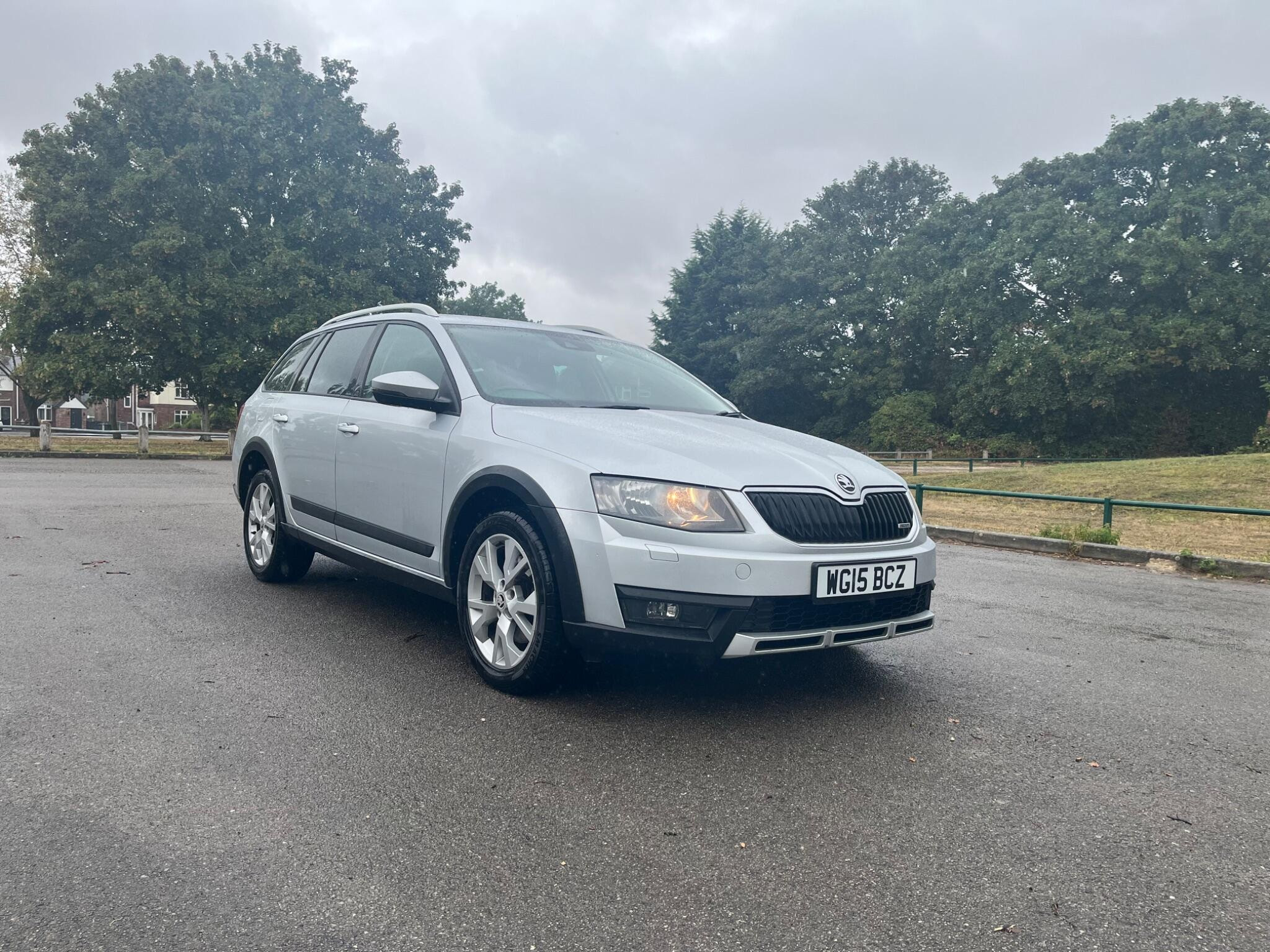 Skoda Octavia 2.0 TDI Scout DSG 4WD Euro 6 (s/s) 5dr 5dr Automatic 2026